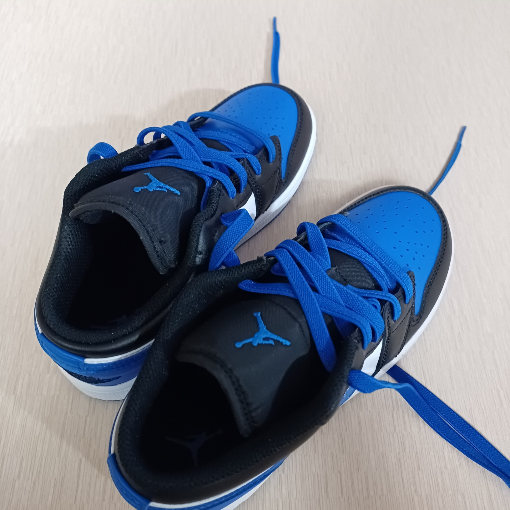 (GS) Jordan 1 Low Royal Toe 착용 스타일 - 2