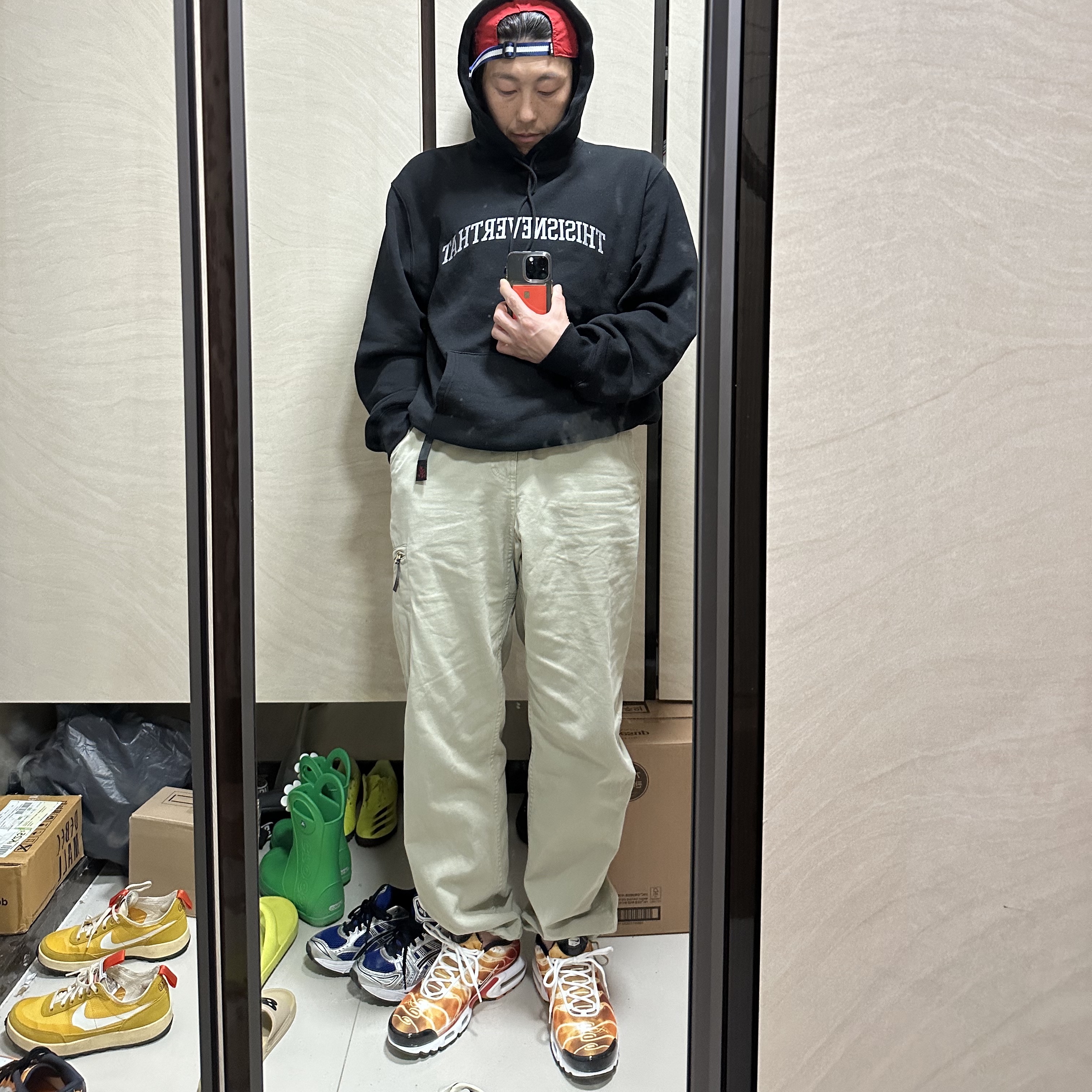 Nike Air Max Plus Light Photography 착용 스타일