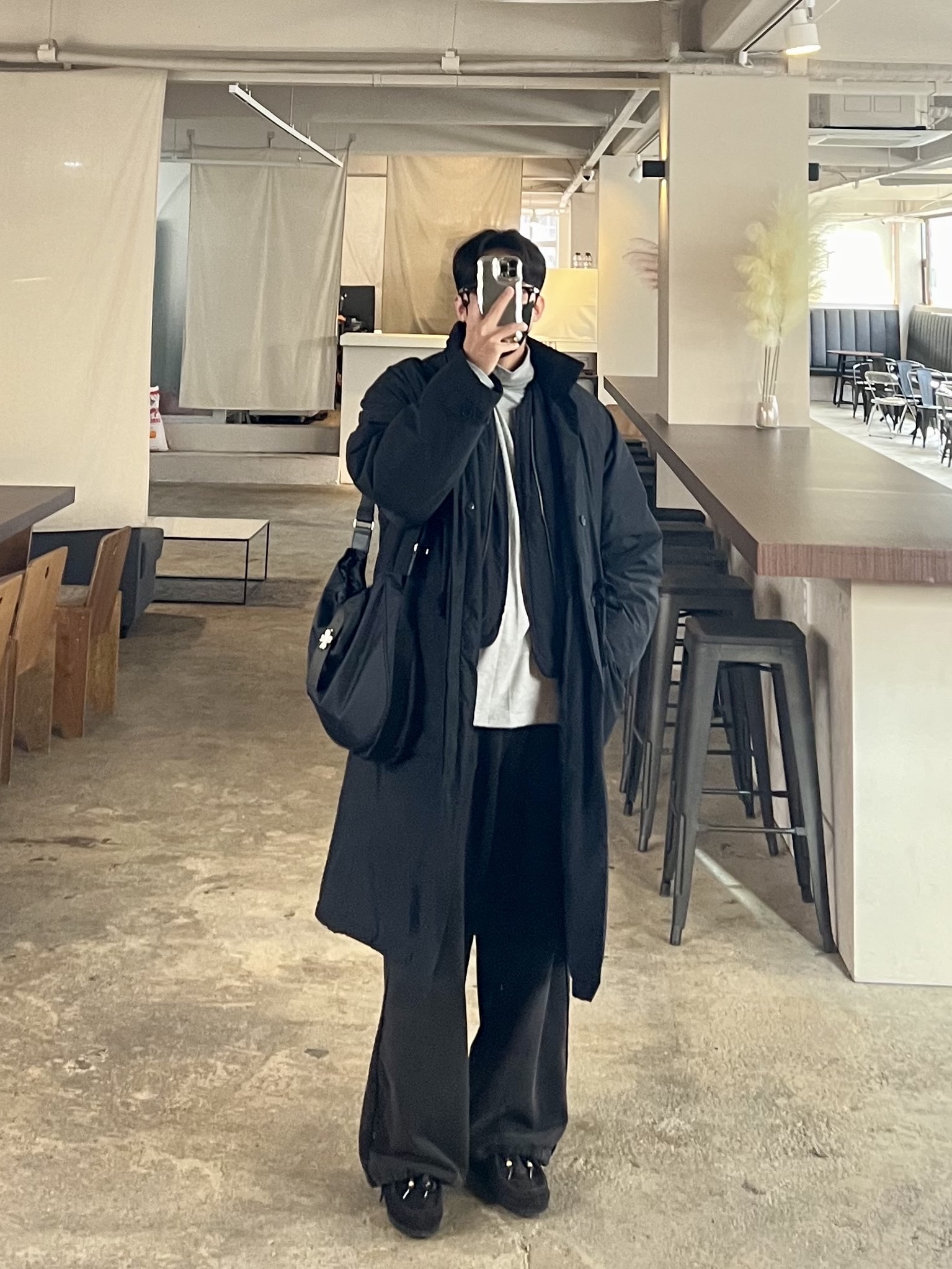 Polyteru Heavy Dell Coat Black, Polyteru 1011 Fatigue Sweatpants 1.2v Bleached Black 착용 스타일