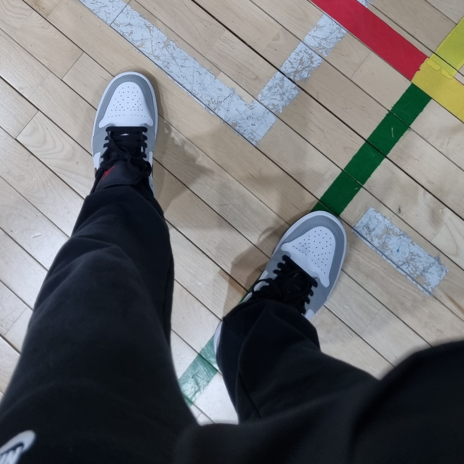 Jordan 1 Low Light Smoke Grey 착용 스타일