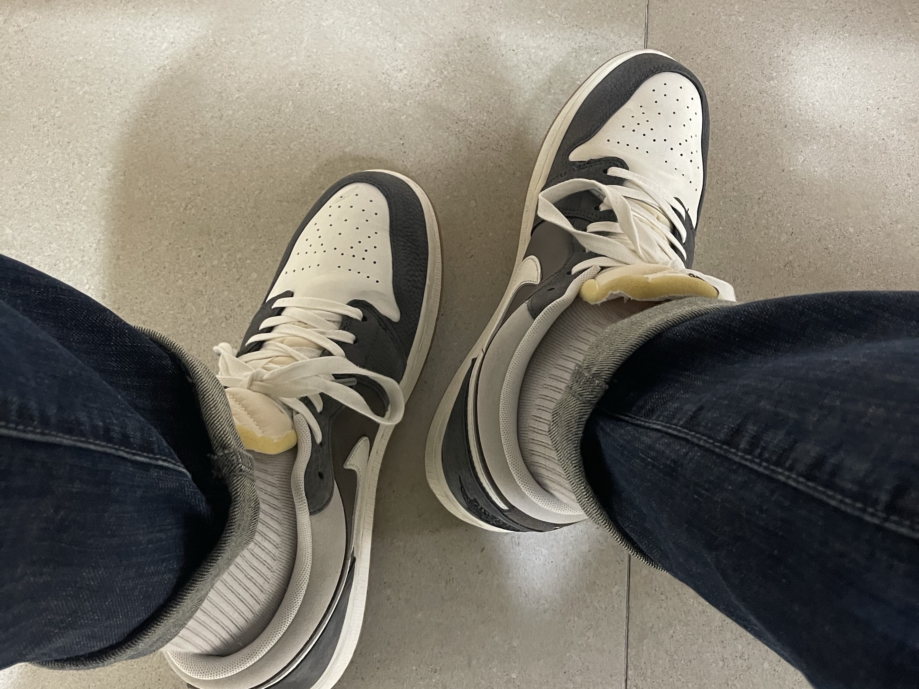 Jordan 1 Low Kkachi 착용 스타일