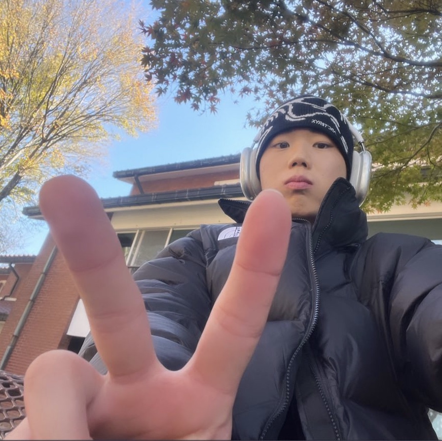 Arc'teryx Bird Head Toque Orca, The North Face 1996 Eco Nuptse Jacket Black 착용 스타일 - 2