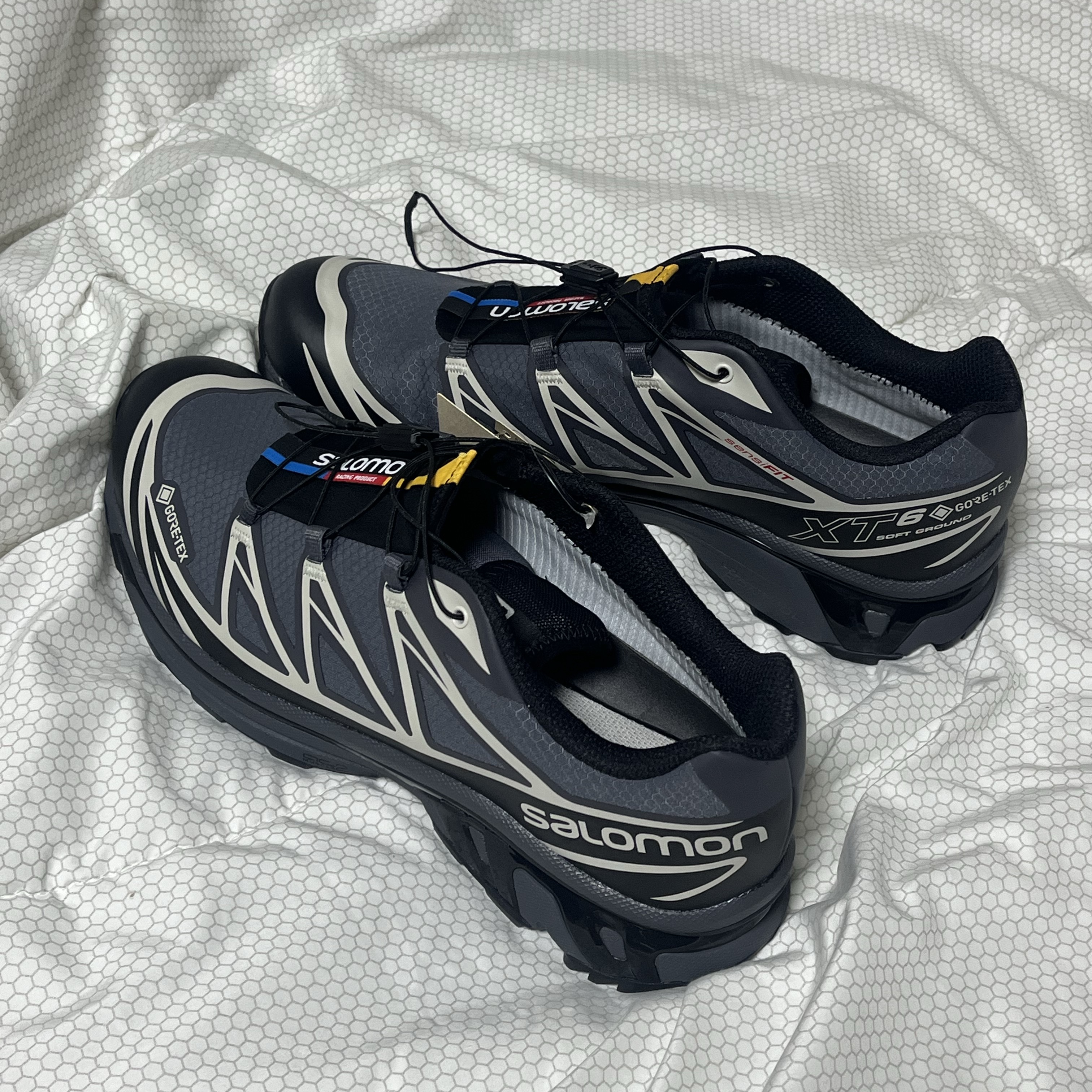Salomon XT-6 Gore-Tex Black Ebony 착용 스타일 - 2