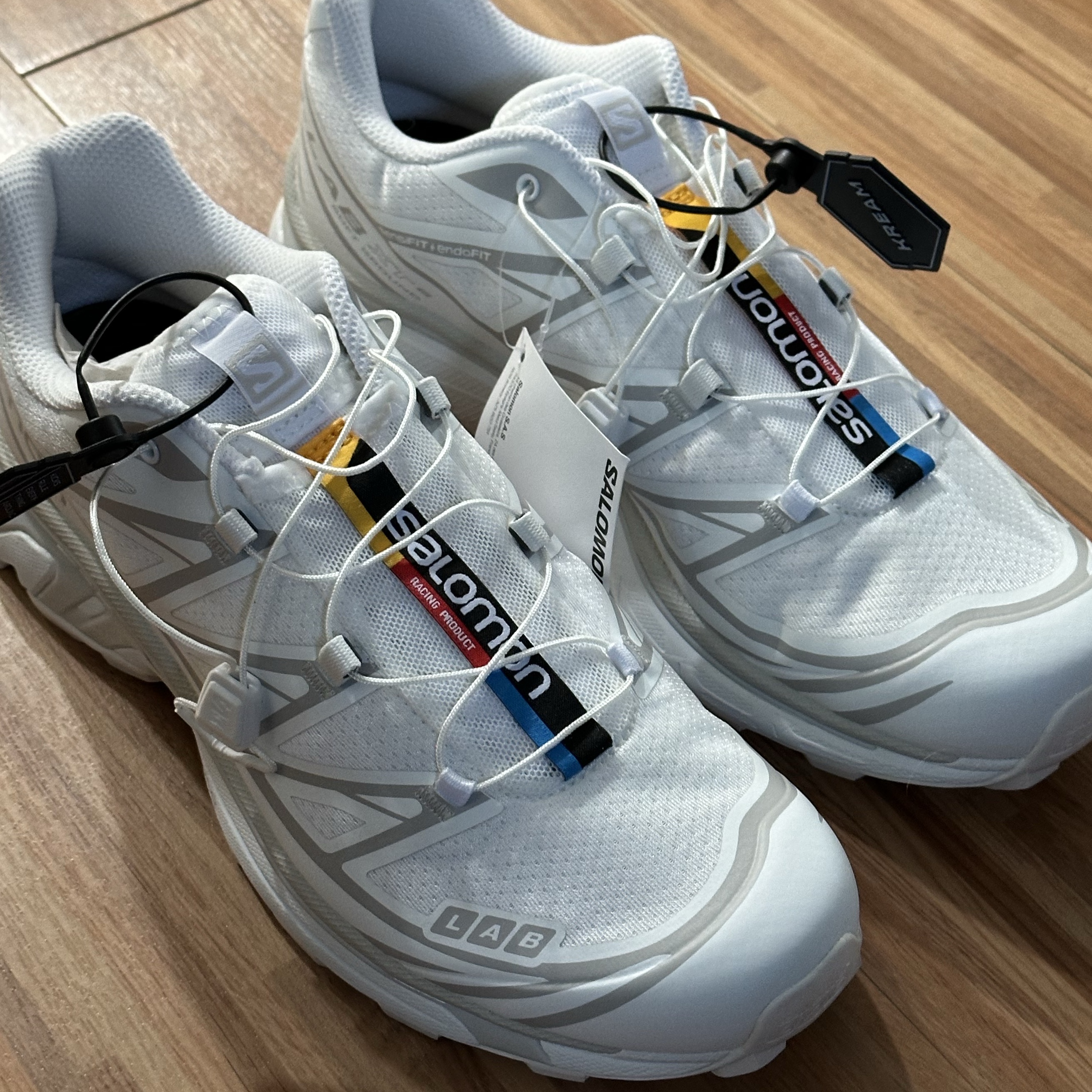 Salomon XT-6 ADV White 착용 스타일