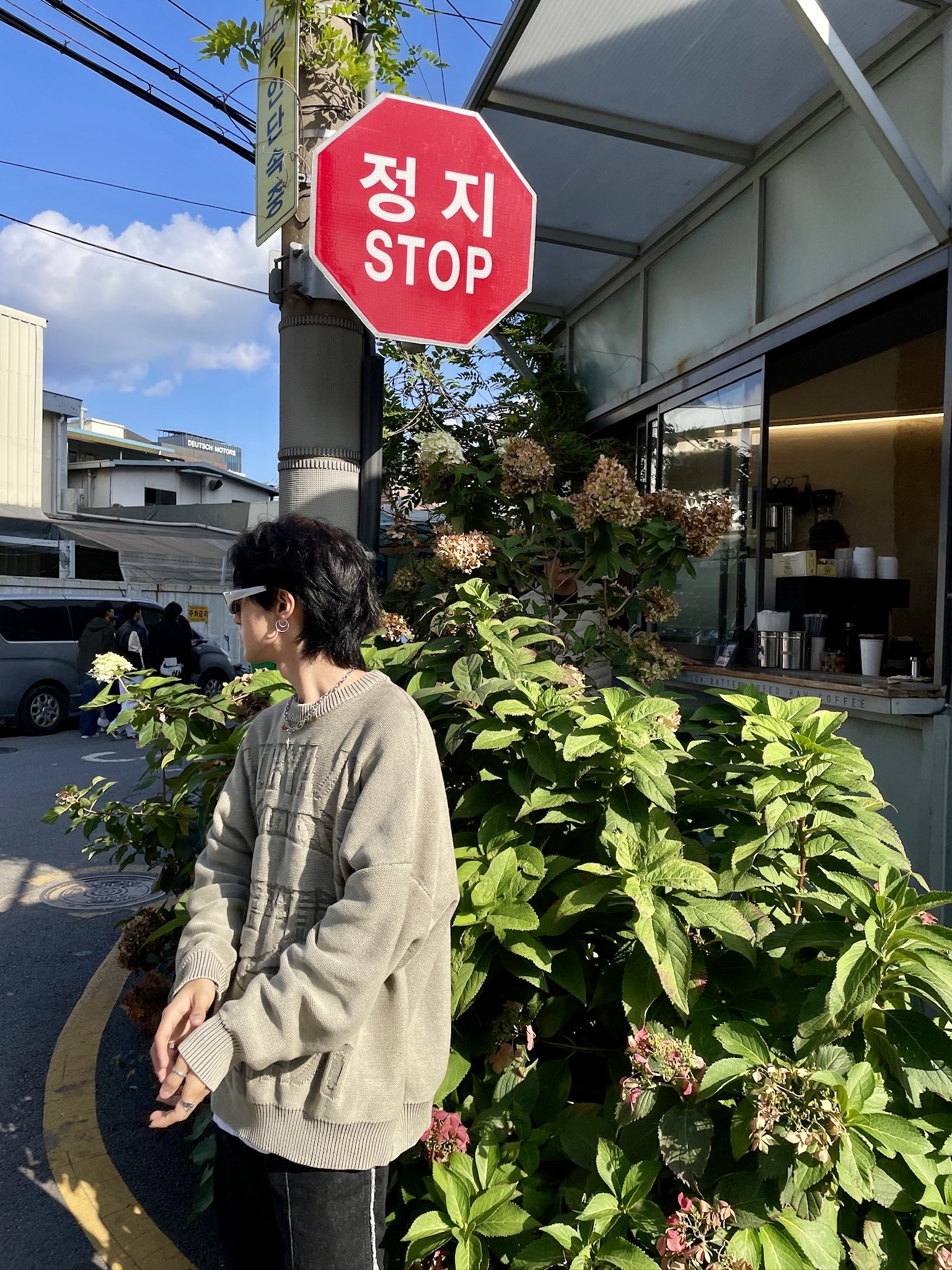 아디다스 x 스타워즈 라이벌리 하이 츄바카 착용 스타일 - 5