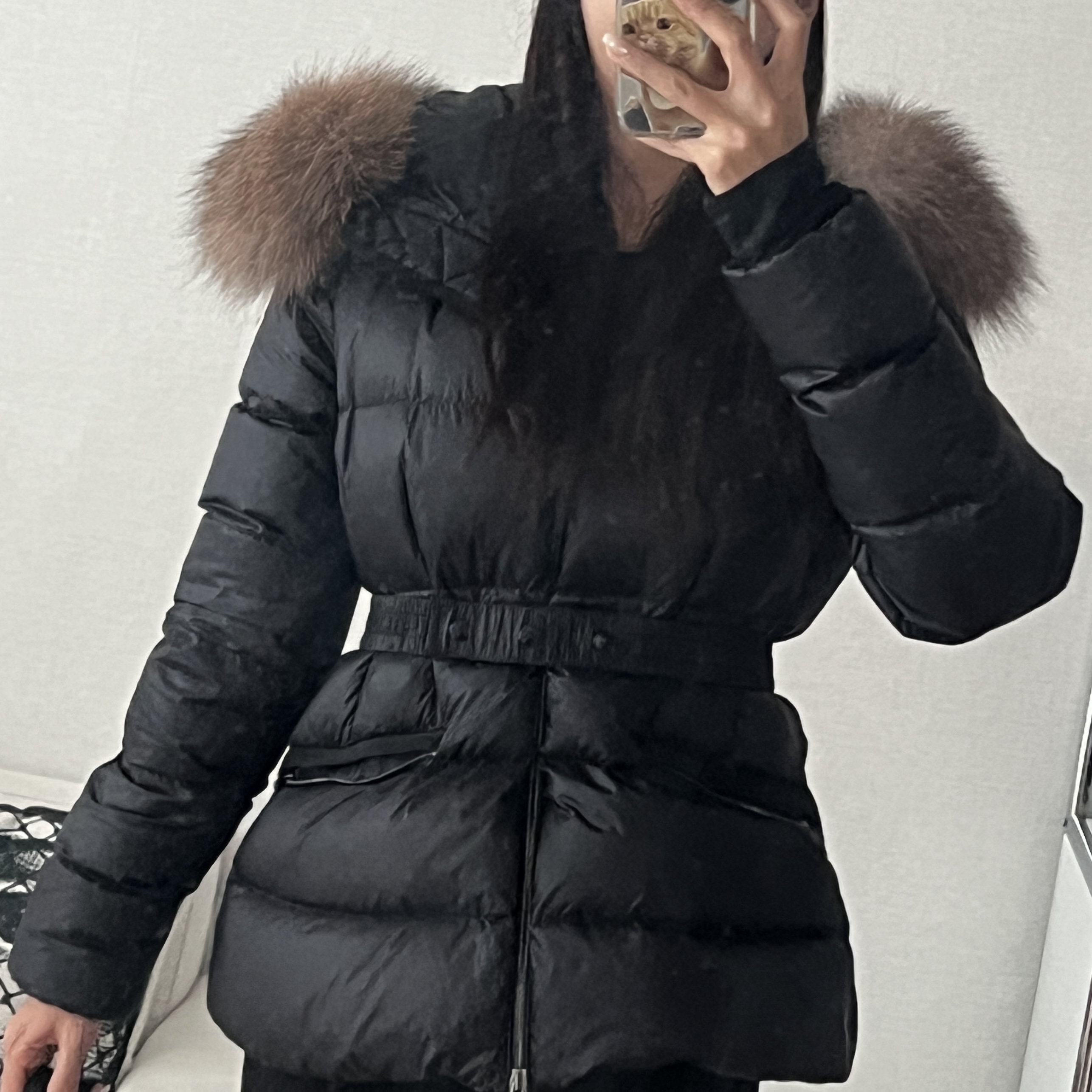 (W) Moncler Boed Short Down Jacket Black - 23FW 착용 스타일 - 3