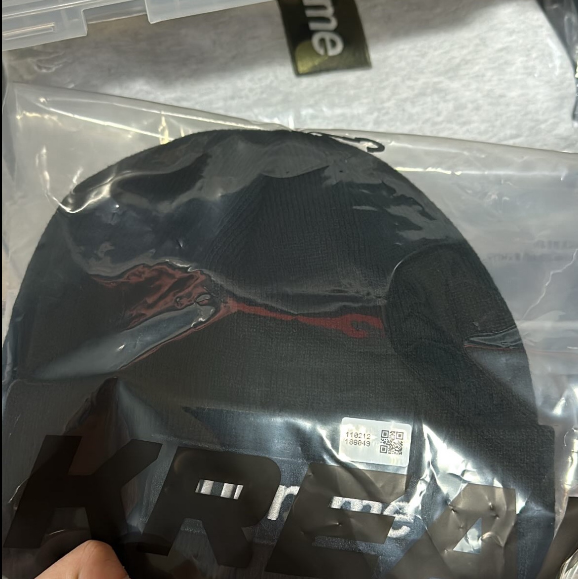 Supreme New Era Box Logo Beanie Black - 23FW 착용 스타일