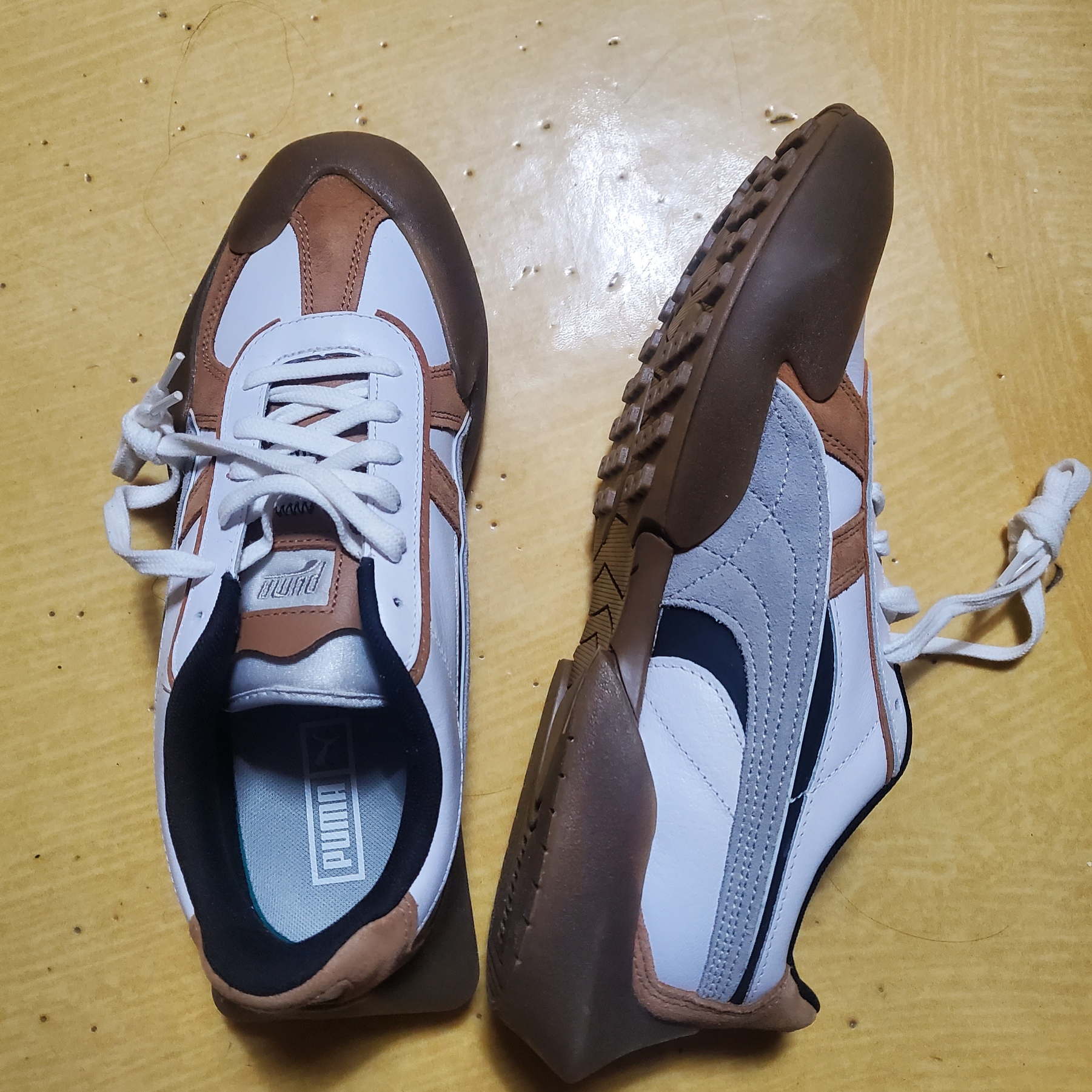 Puma Vaderon White Gum 착용 스타일 - 2