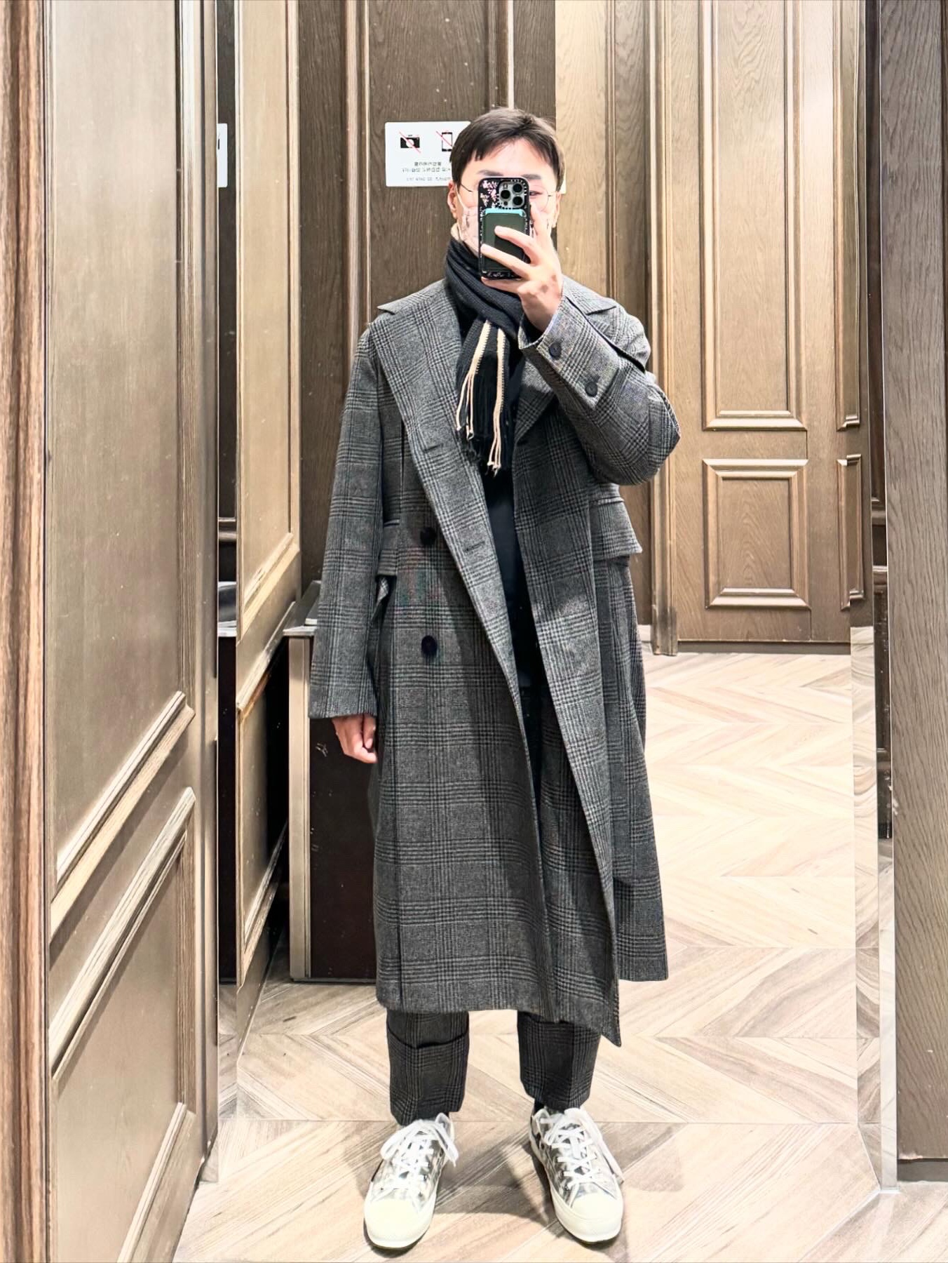 Wooyoungmi Belted Check Double Coat Khaki - 23FW, Wooyoungmi Volcano Back Logo Sweatshirts Black - 23FW 착용 스타일 - 1