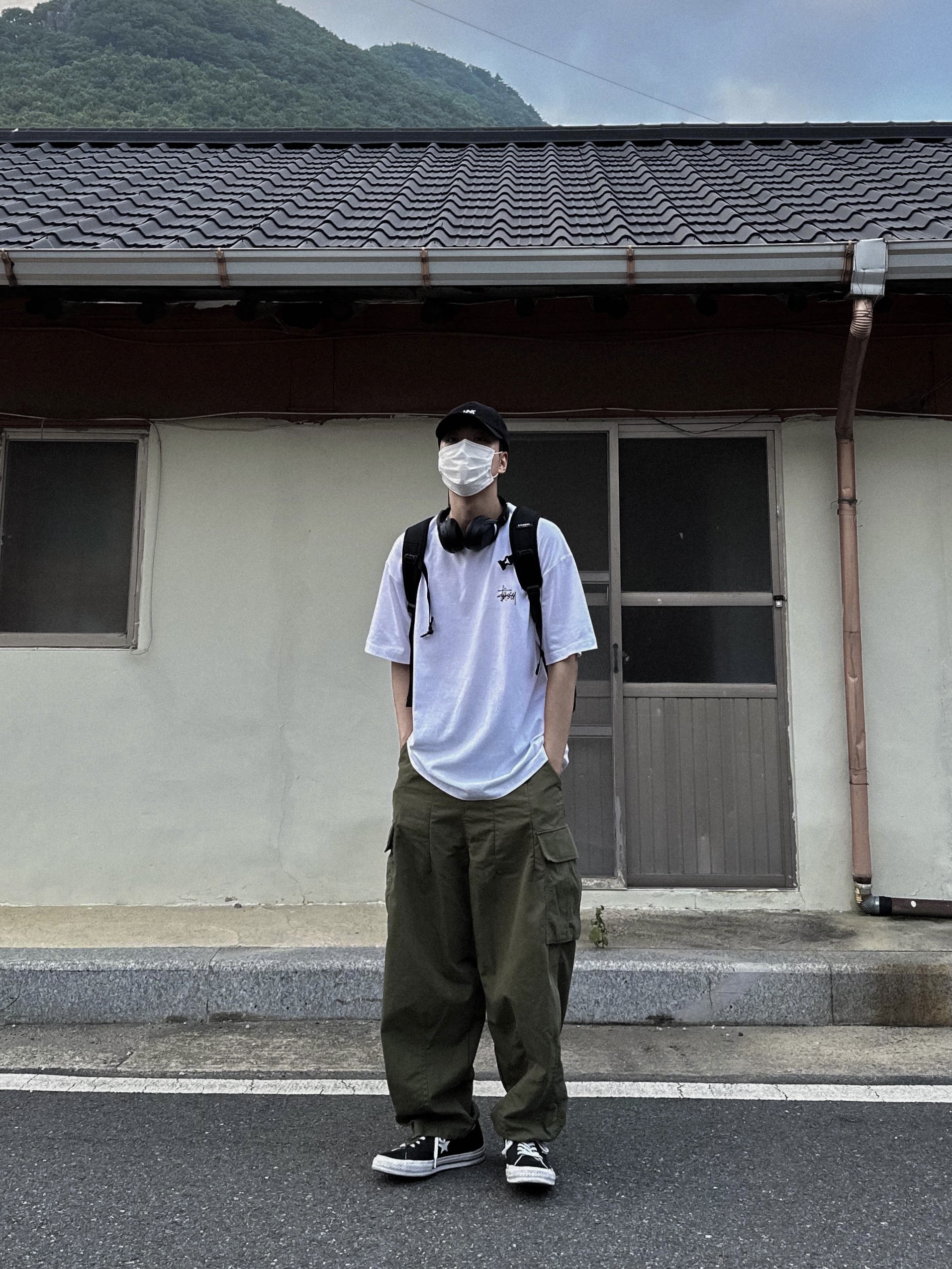 Stussy Basic Stussy T-Shirt White 2023 착용 스타일