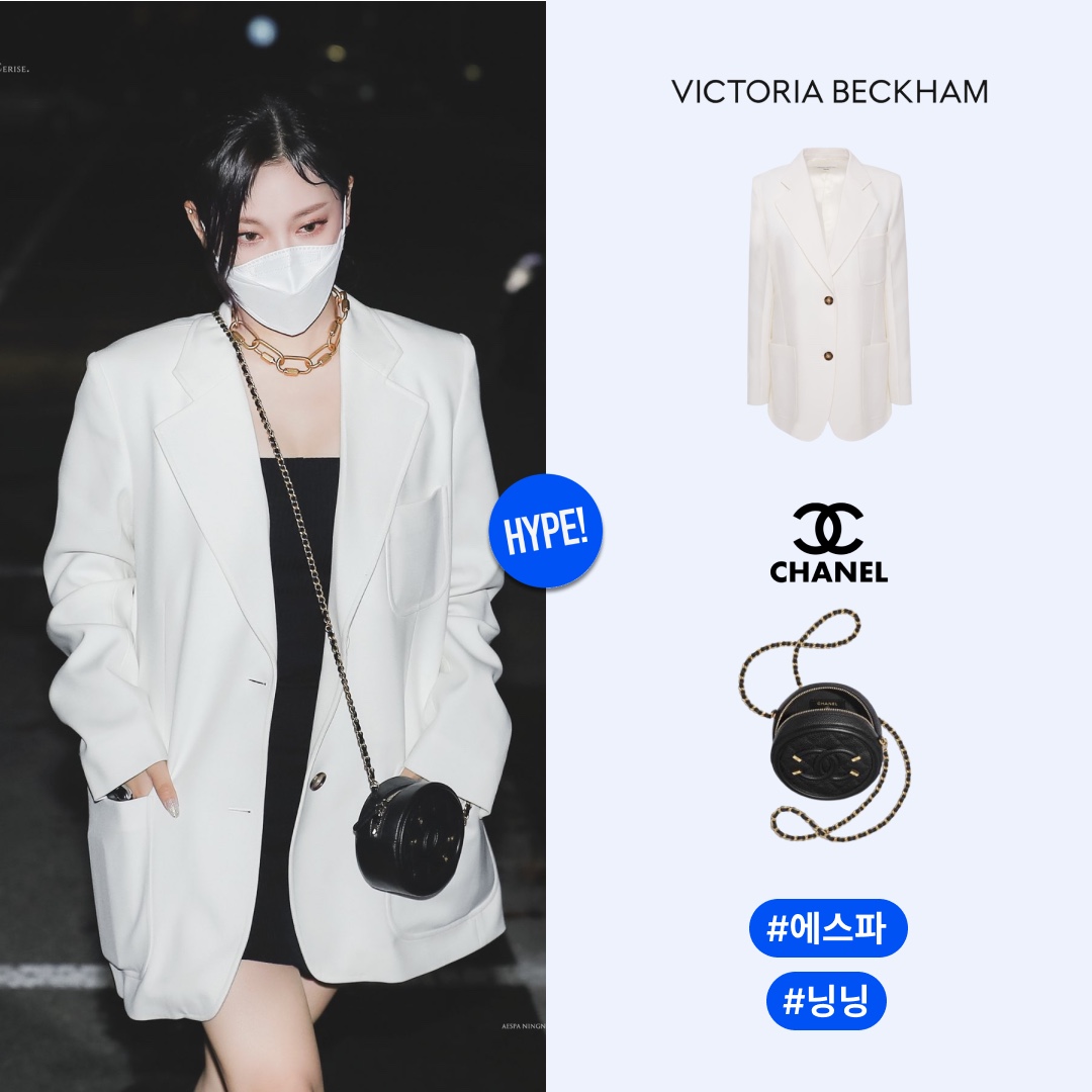 Off-White Diagonal Helvetica Over Hoodie Black White, Maison Margiela Glam Slam Flap Small Shoulder Bag White 착용 스타일 - 6