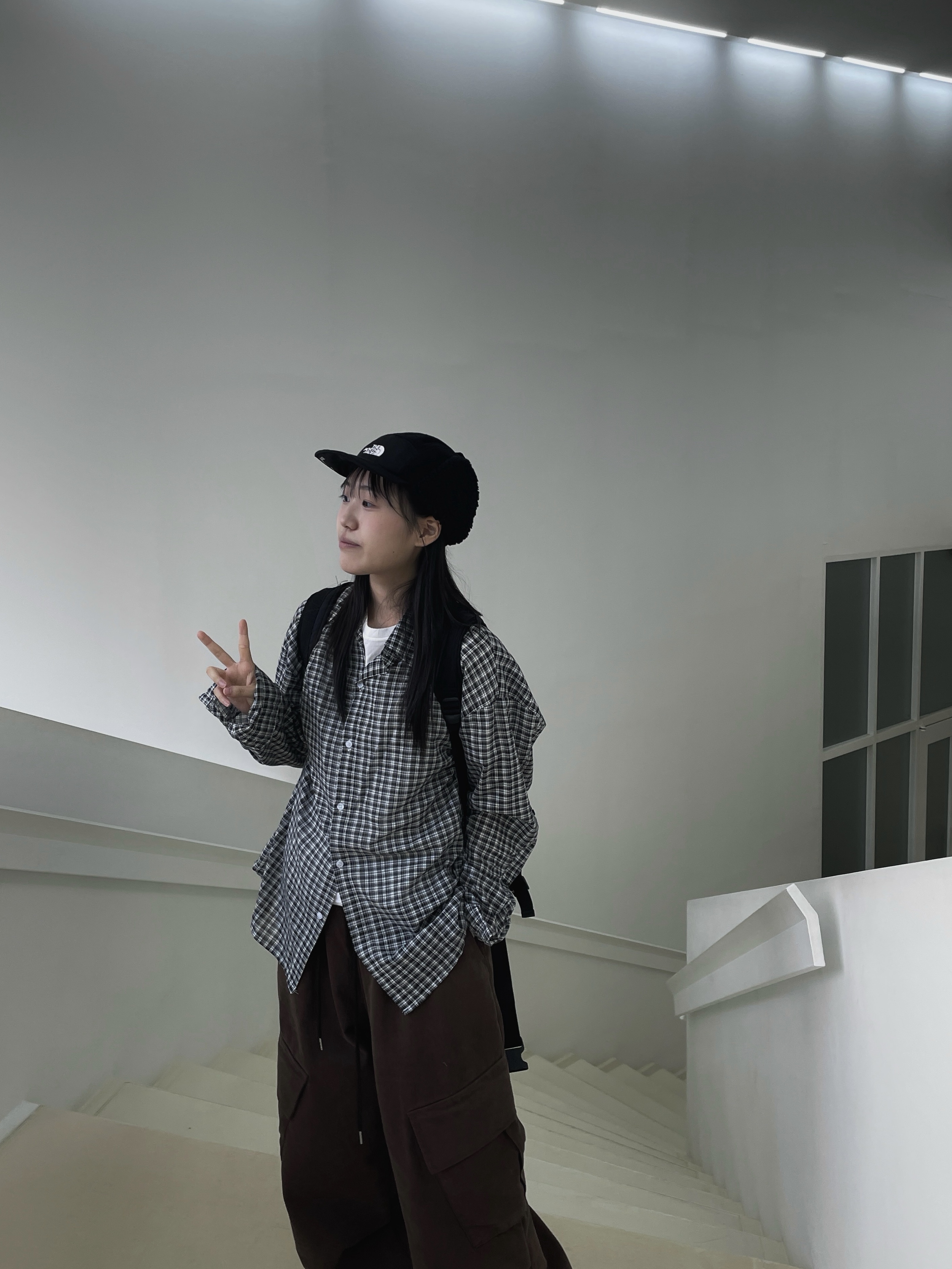 Subu Permanent F-Line Dots, The North Face Fleece Earmuff Cap EX Black 착용 스타일 - 4