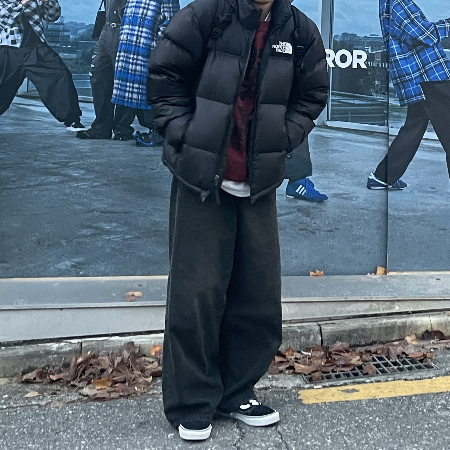The North Face 1996 Eco Nuptse Jacket Black 착용 스타일