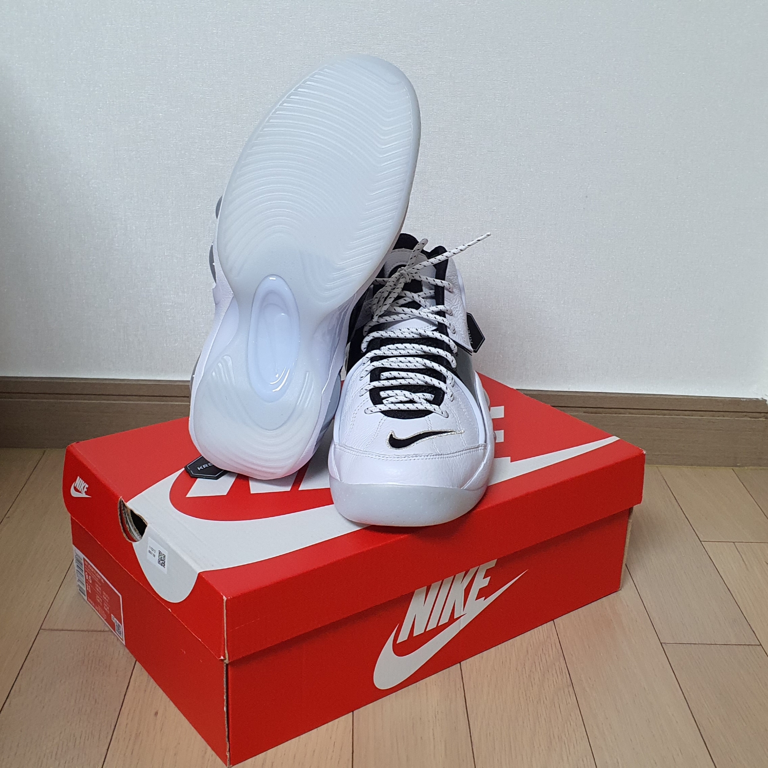 Nike Air Zoom Flight 95 Football Grey 착용 스타일 - 5