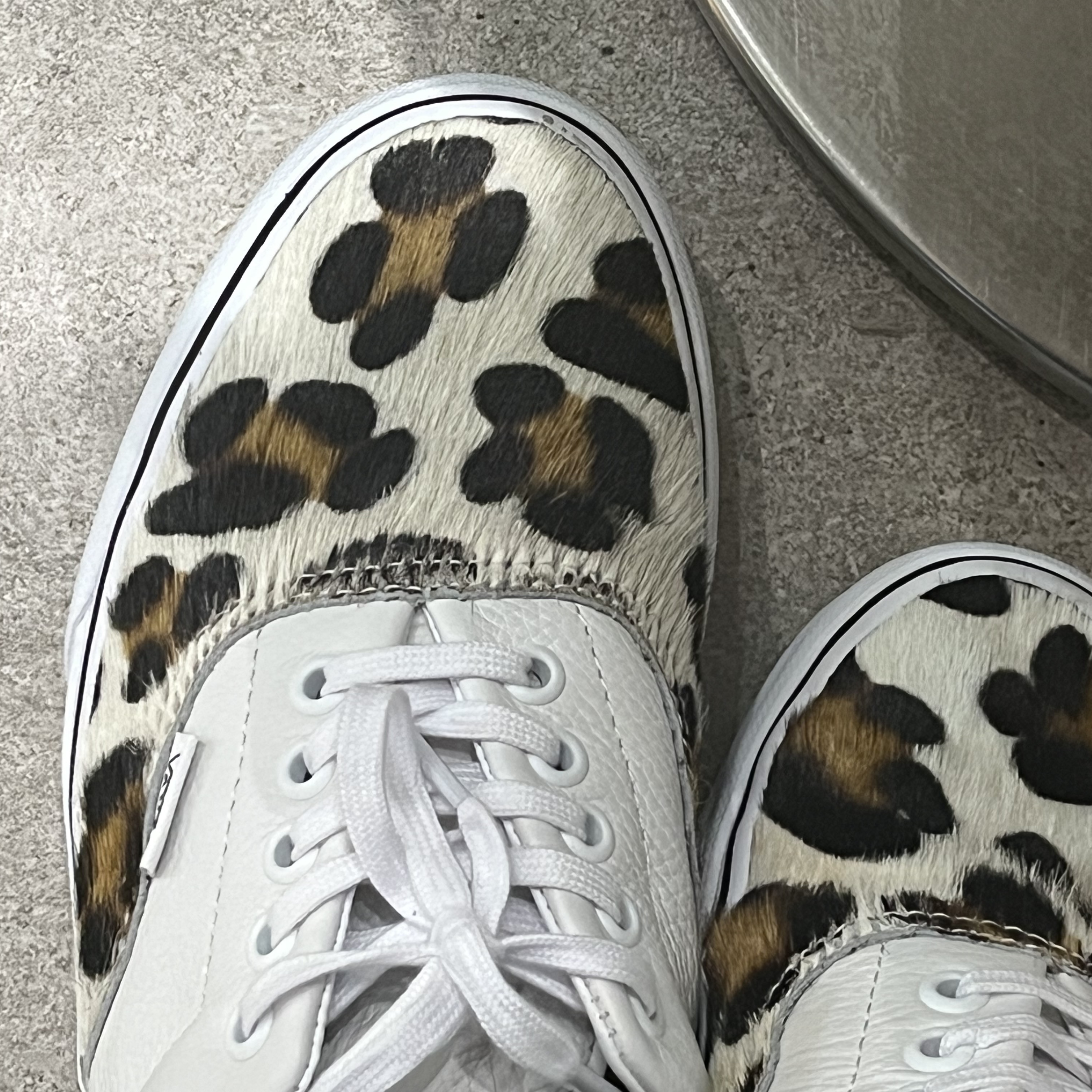 Vans Era Leopard True White 착용 스타일