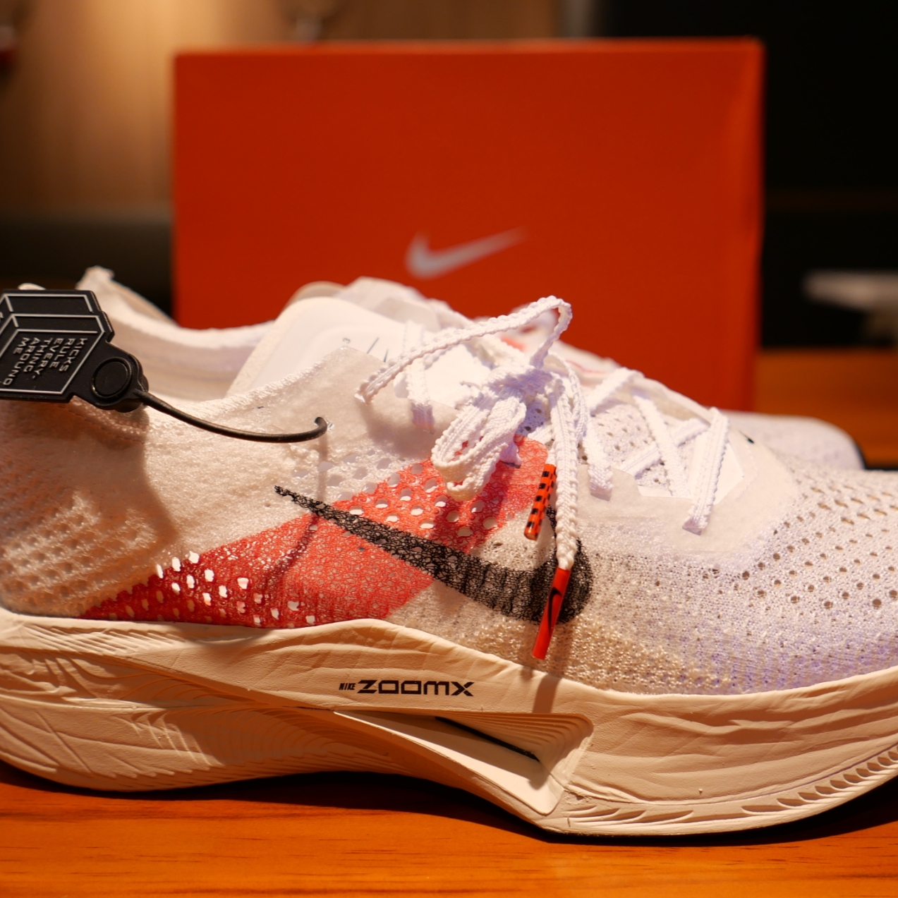 Nike ZoomX Vaporfly Next% 3 Eliud Kipchoge 착용 스타일 - 1