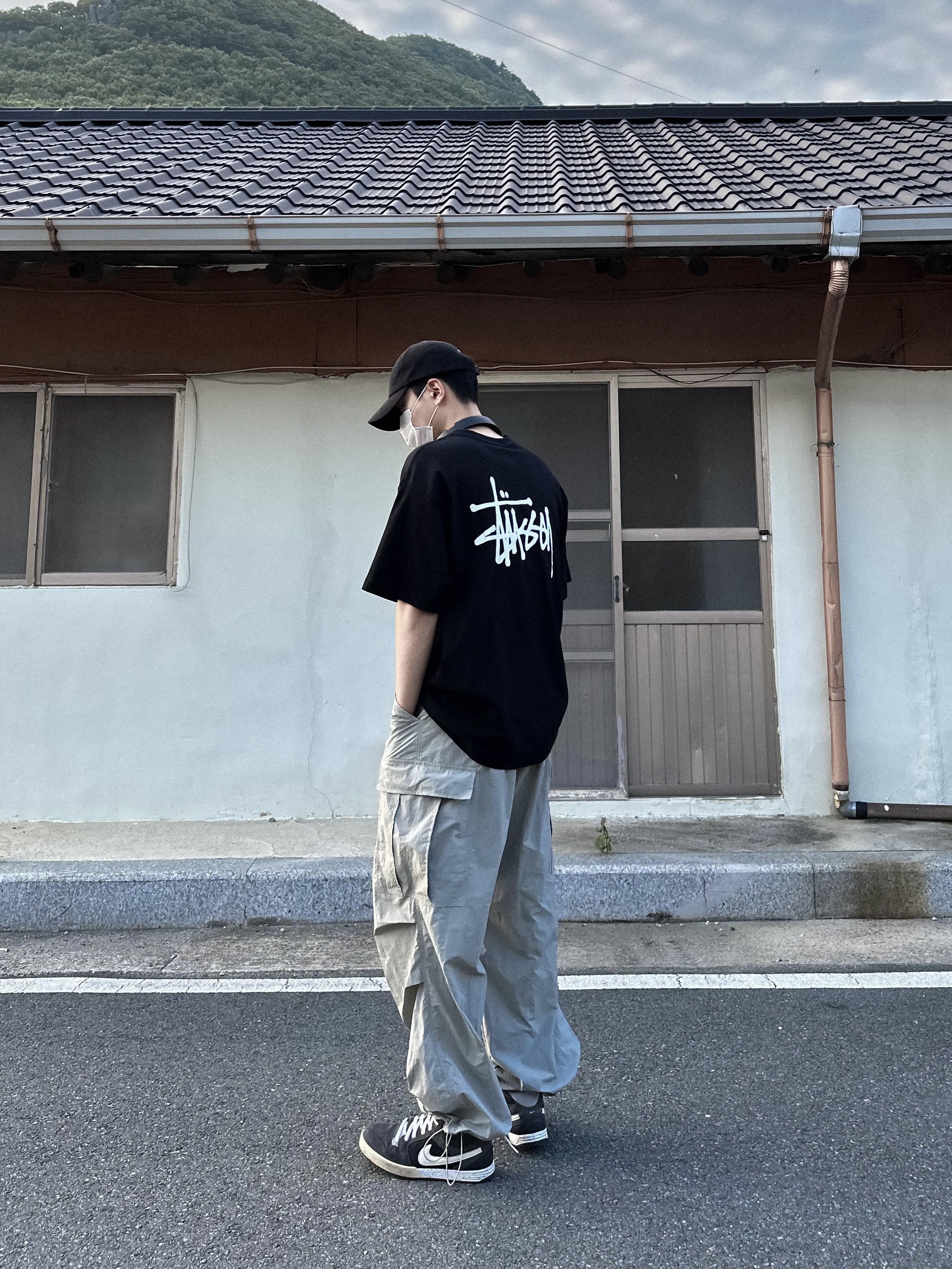 Stussy Basic Stussy T-Shirt Black 2023 착용 스타일