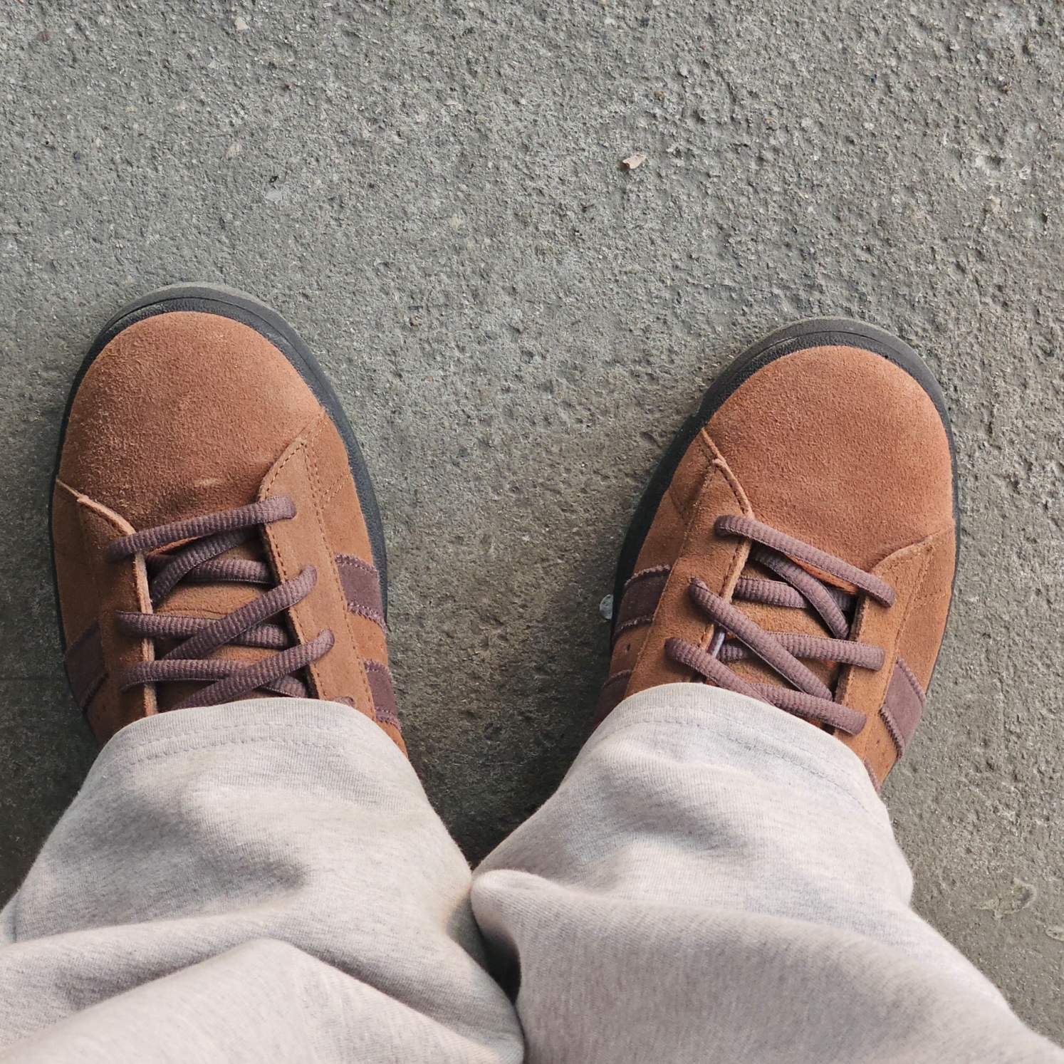 Adidas x Hikari Shibata Campus 00s Brown Core Black 착용 스타일