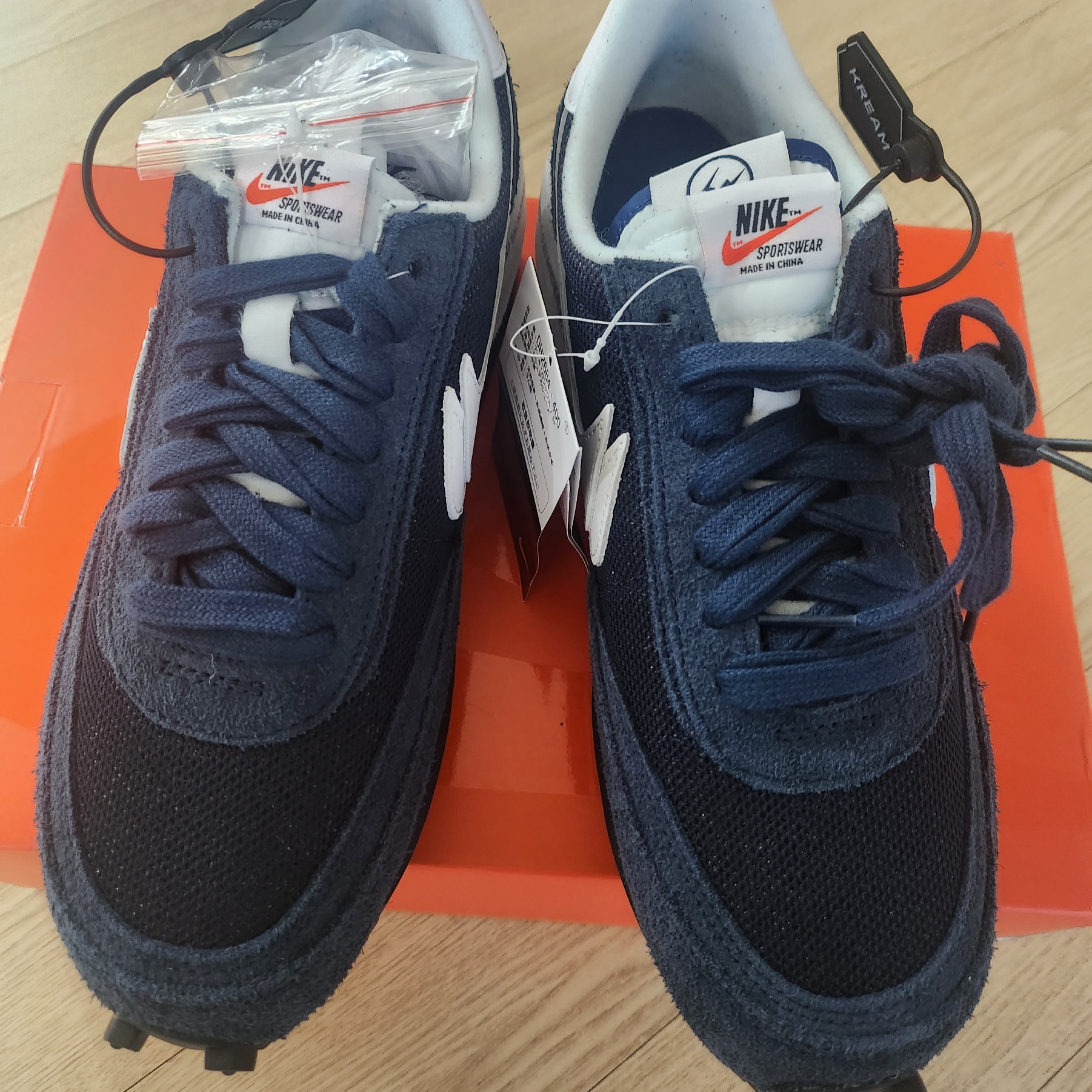 Nike x Sacai x Fragment LDWaffle Blackened Blue 착용 스타일 - 2