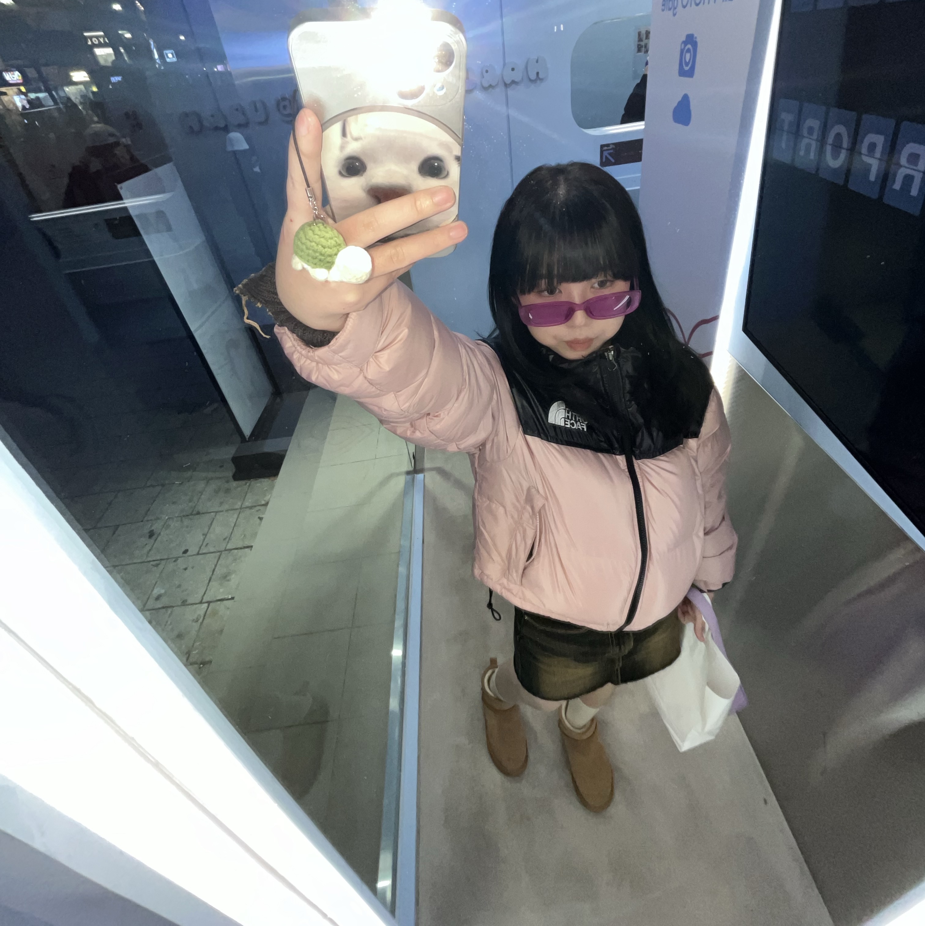 (W) The North Face Nuptse Short Jacket Pastel Pink 착용 스타일 - 1