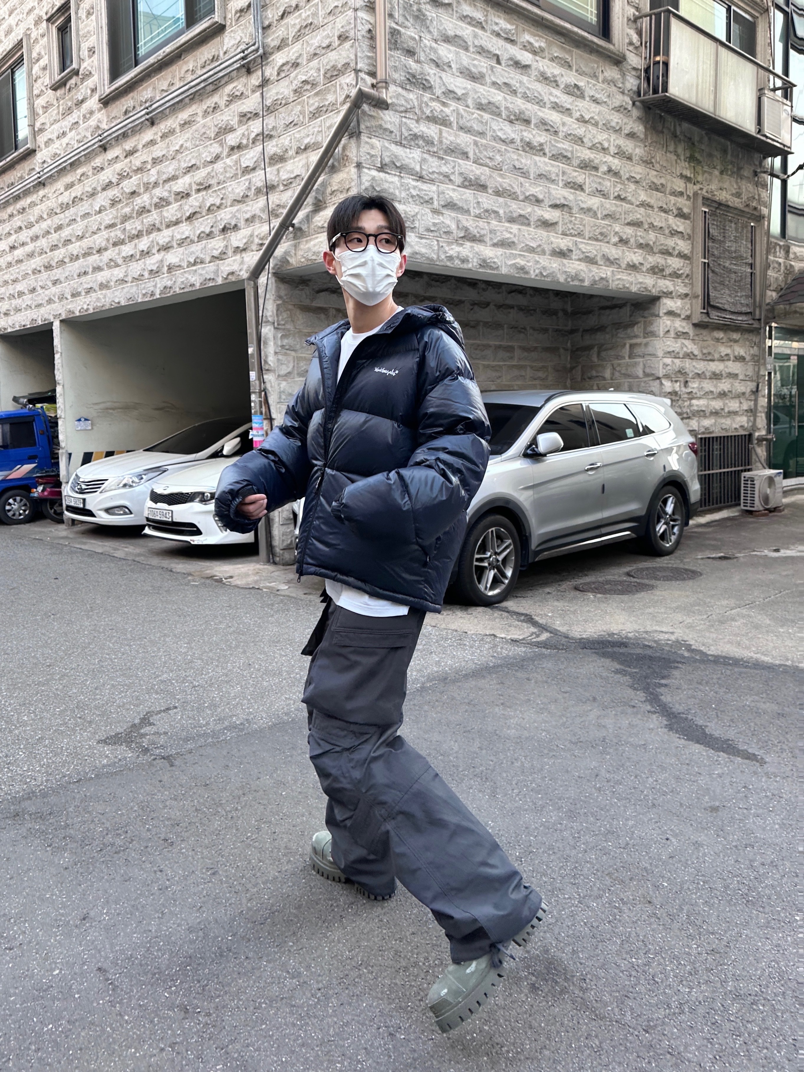 Balenciaga Combat Strike 20mm Boot Kaki 착용 스타일 - 1