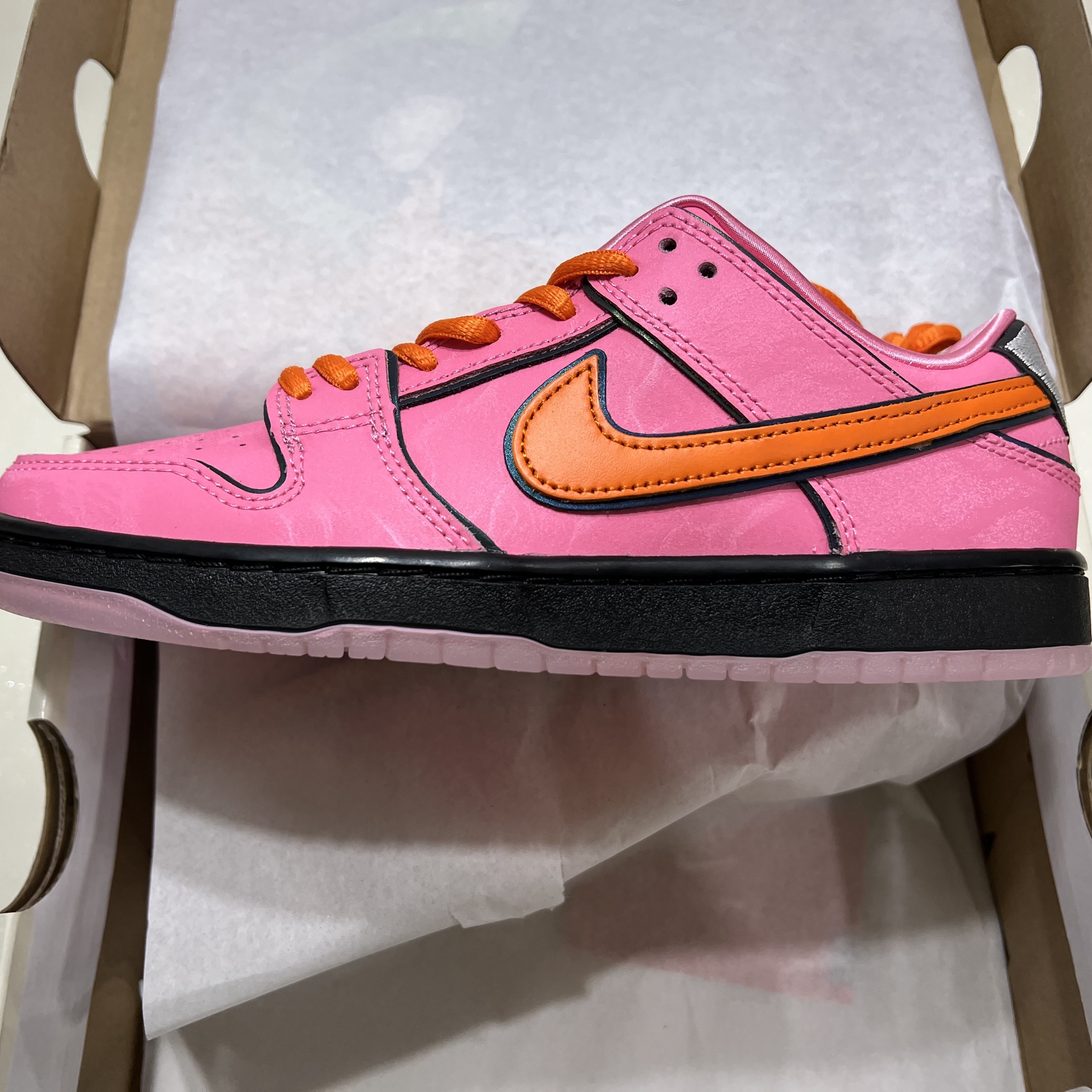 (PS) Nike x The Powerpuff Girls SB Dunk Low Pro QS Blossom 착용 스타일