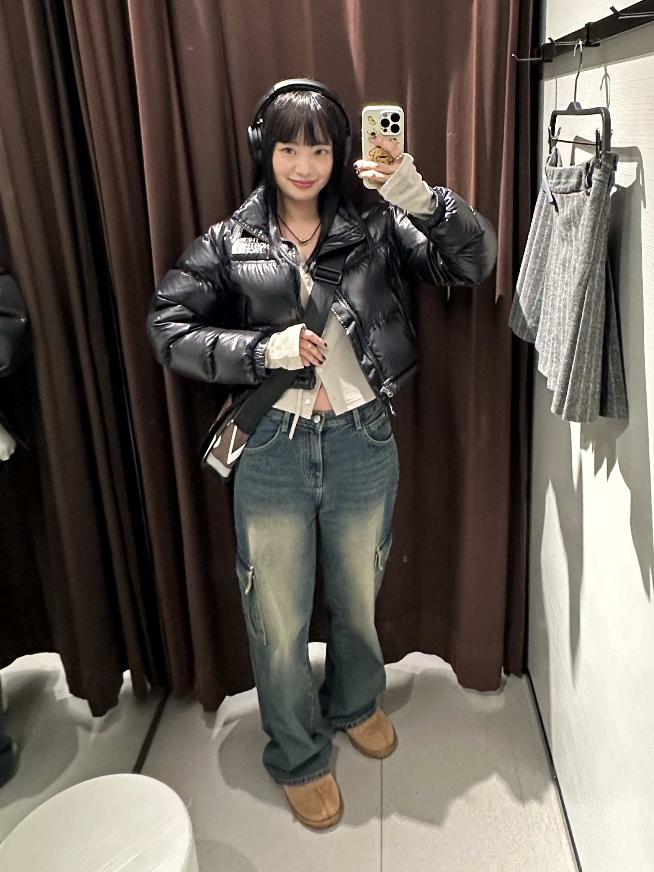 (W) The North Face Nuptse Short Jacket TNF Black, BOSE QC45 Triple Black (Korean Ver.) 착용 스타일 - 2