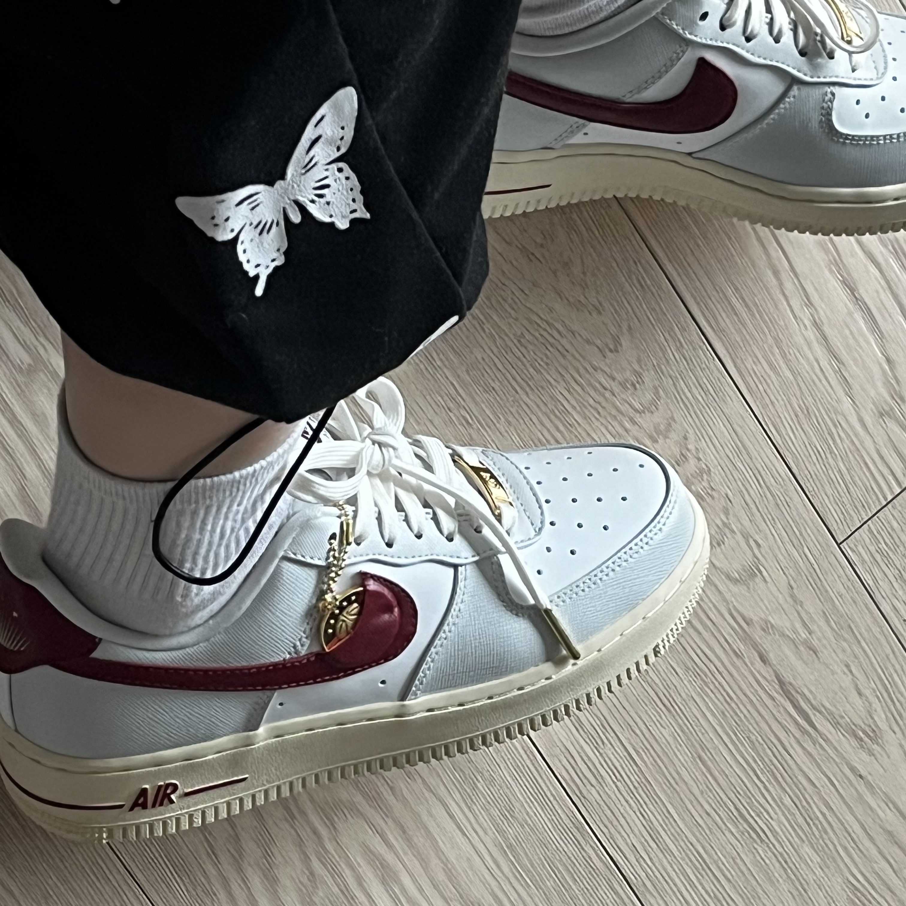 (W) Nike Air Force 1 '07 SE Pandant 착용 스타일