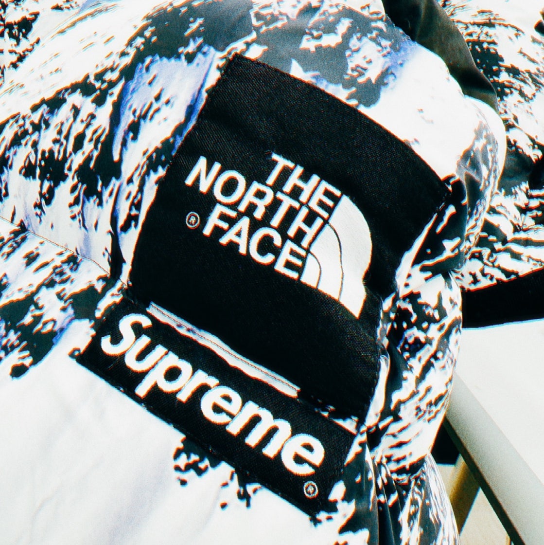 Supreme north face hot sale baltoro fake