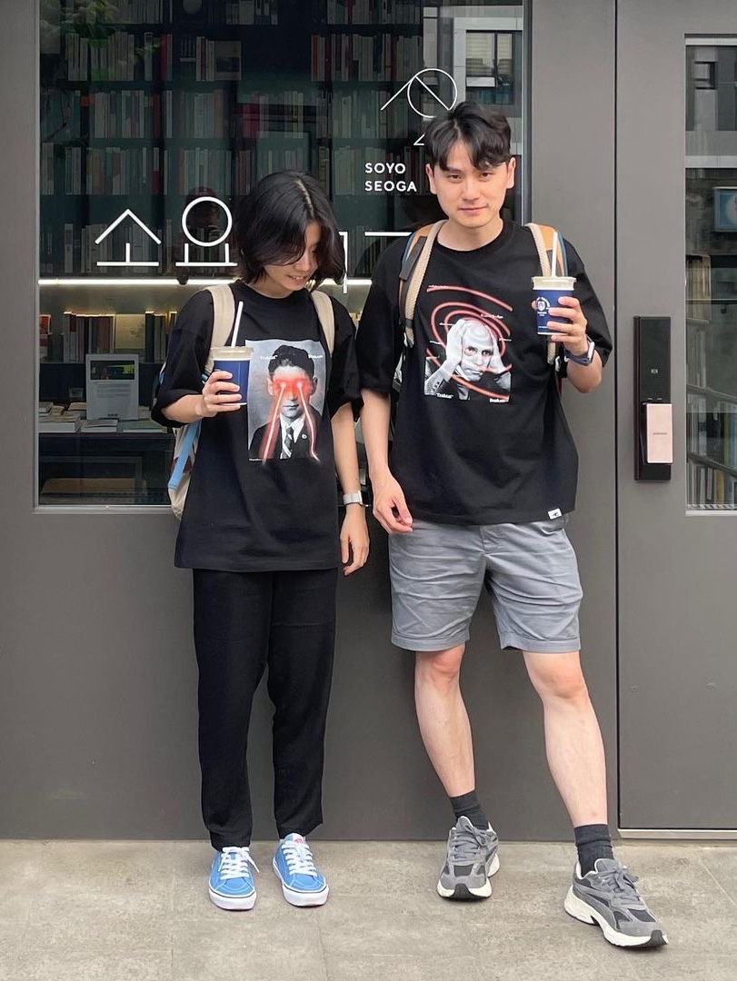 Traktat Franz Kafka T-shirt Black 착용 스타일