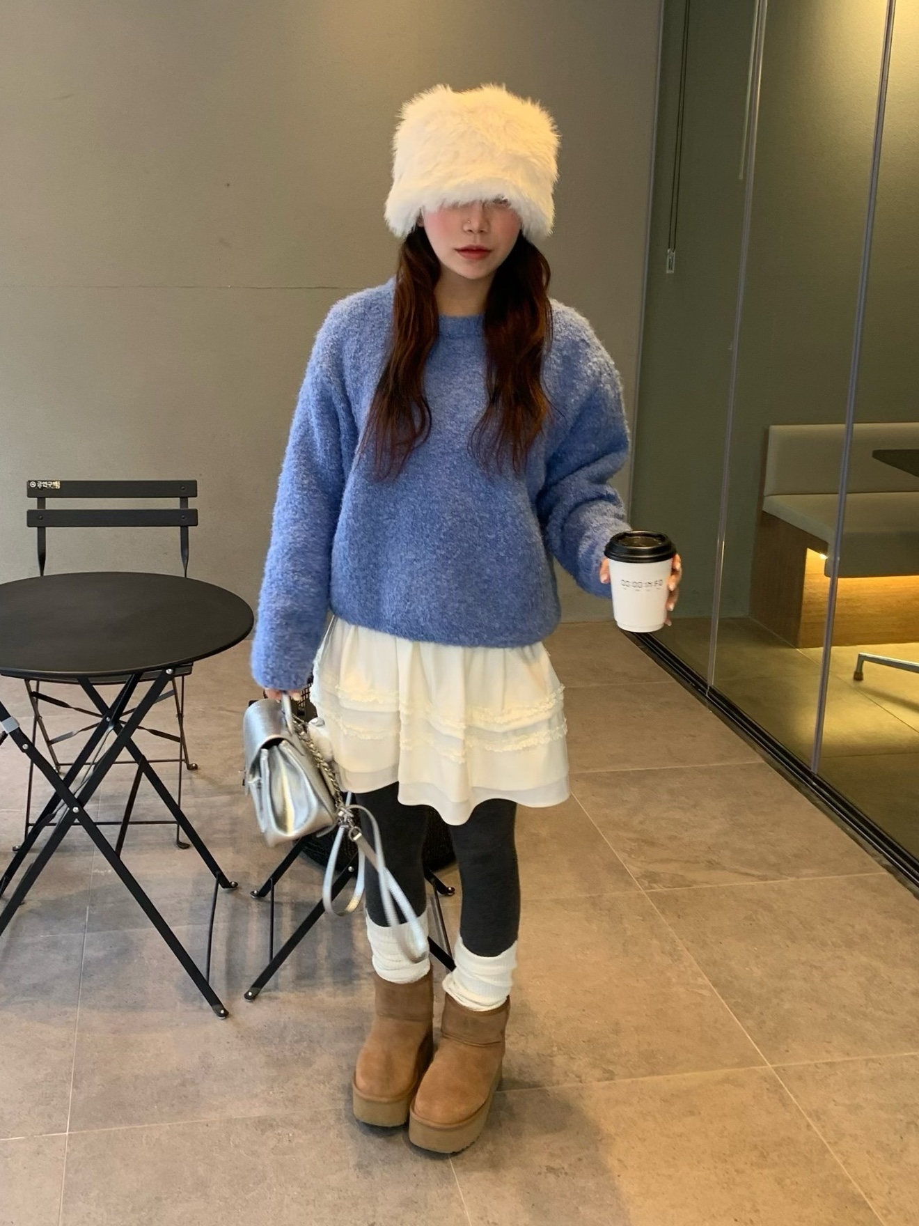 (W) UGG Classic Mini Platform Boots Chestnut 착용 스타일