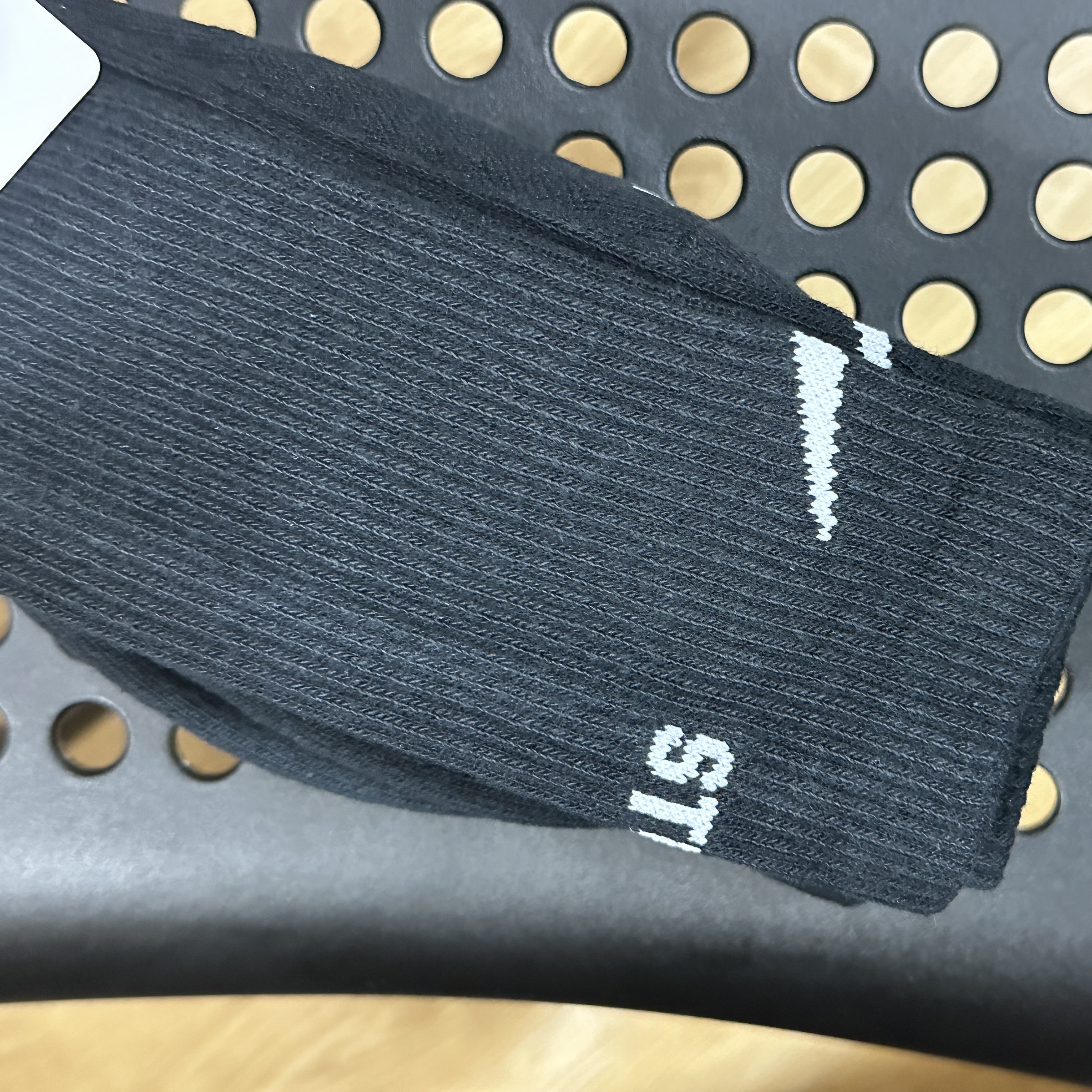 Nike x Stussy Everyday Plus Cushioned Crew Socks Black (3 Pack) 착용 스타일 - 2