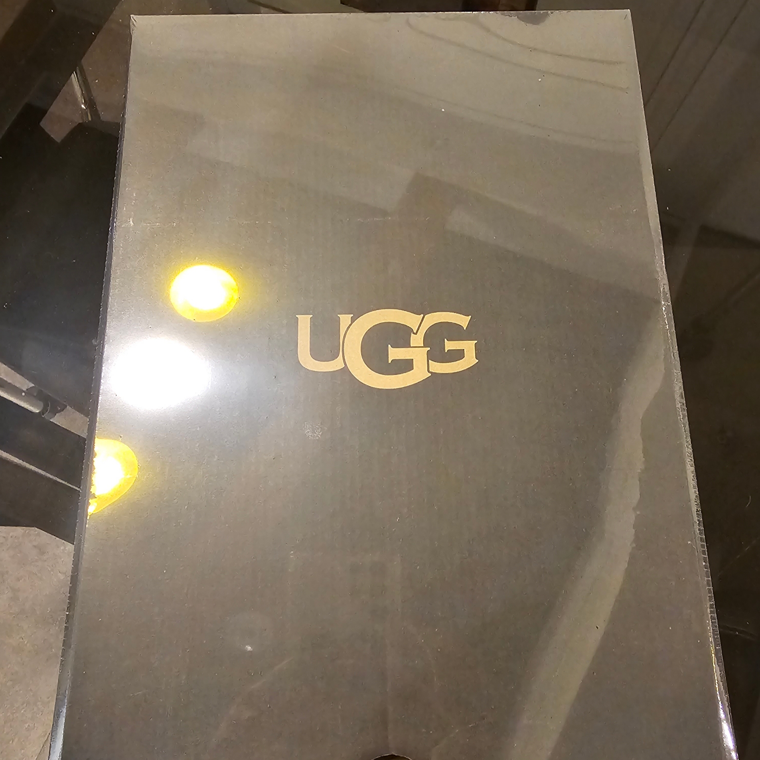 UGG Classic Mini Boots Chestnut 착용 스타일 - 1