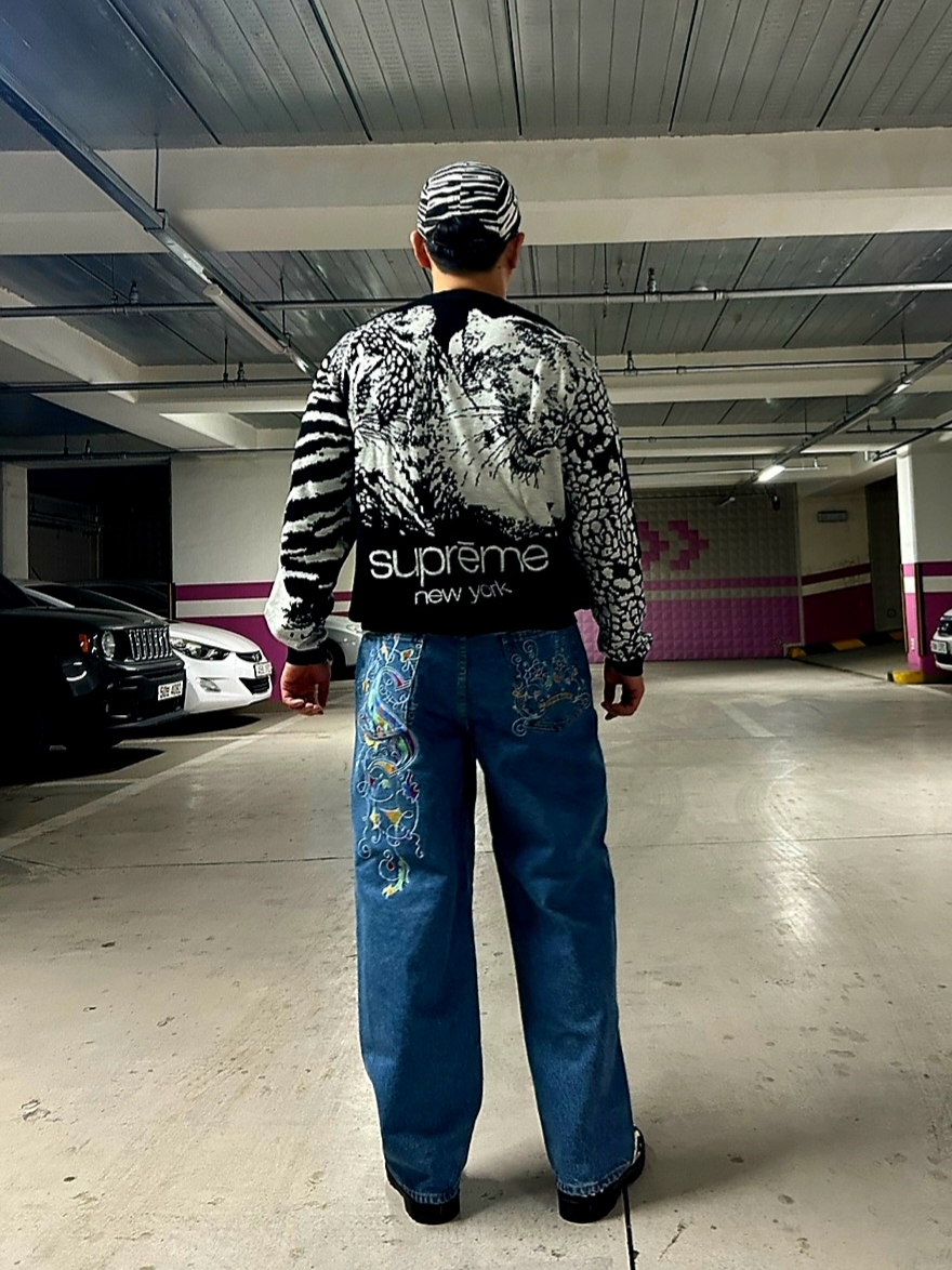 Supreme Big Cats Jacquard L/S Top Black - 23SS, Dr. Martens x Supreme 2046 Zebra 착용 스타일 - 2