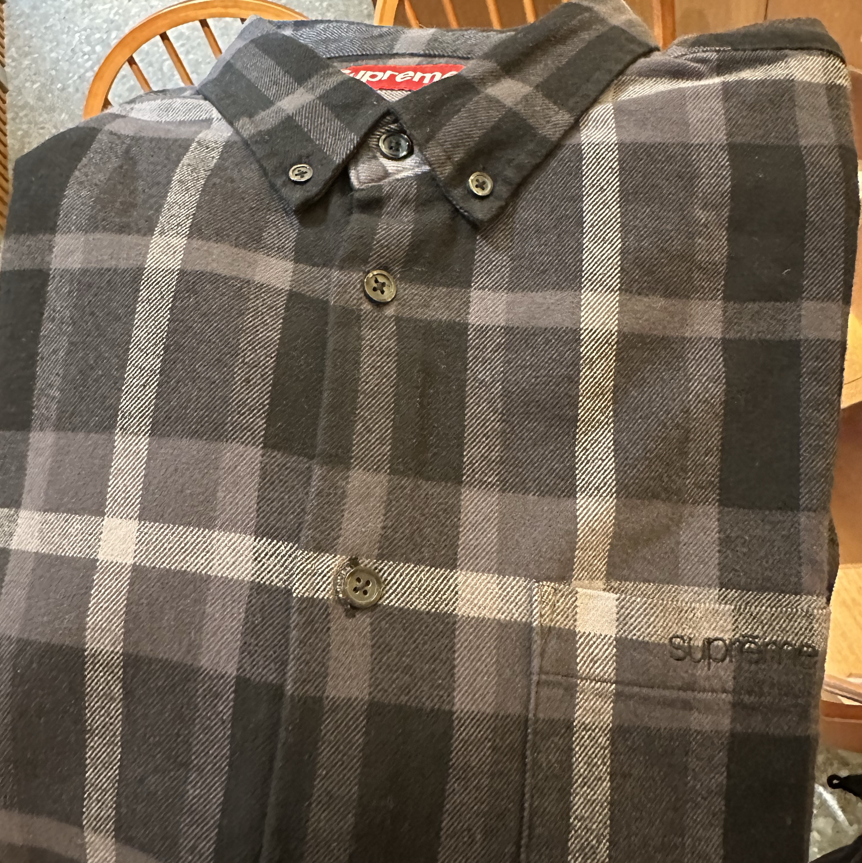 Supreme Plaid Flannel Shirt Black - 23FW 착용 스타일