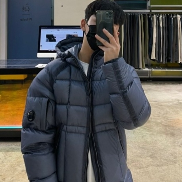 C.P. Company DD Shell Hooded Down Jacket Infinity Blue - 22FW, C.P. Company D.D Shell Hooded Quilted Down Jacket Olive Night - 23FW 착용 스타일 - 2