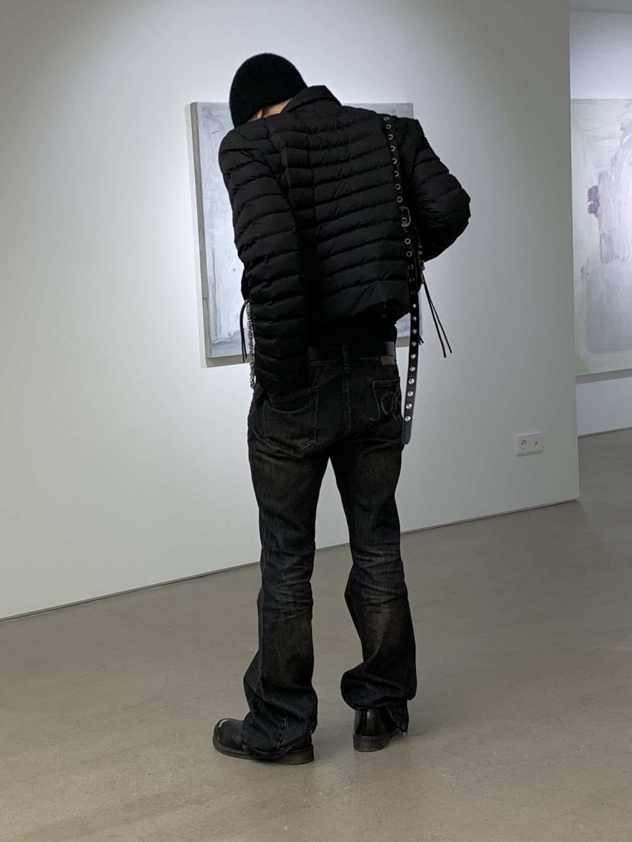 Dr. Martens x Raf Simons Keaton II Steel Toe Black, Celine Embroidered RIbbed Wool Beanie Black 착용 스타일 - 4