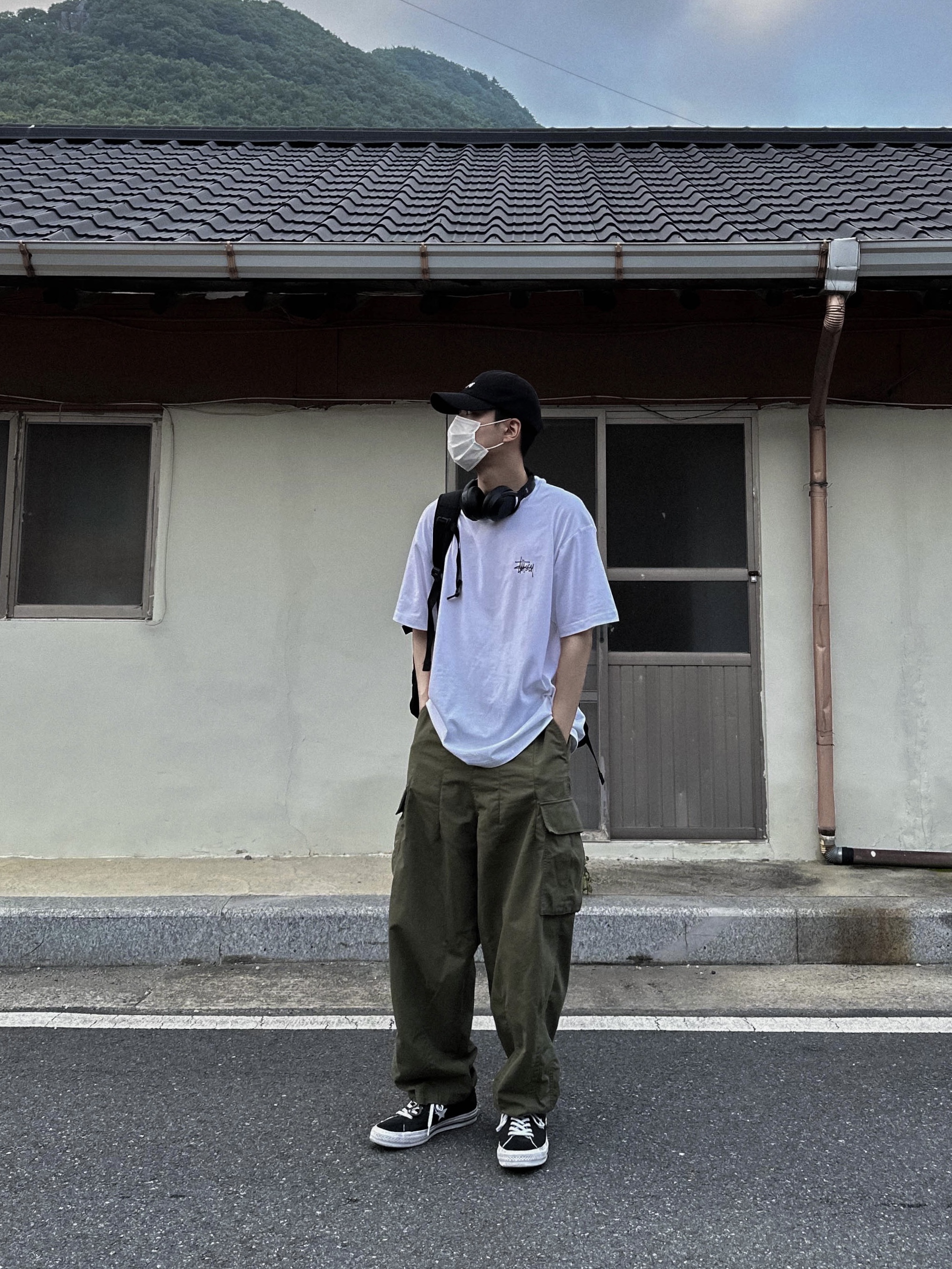 Stussy Basic Stussy T-Shirt White 2023 착용 스타일