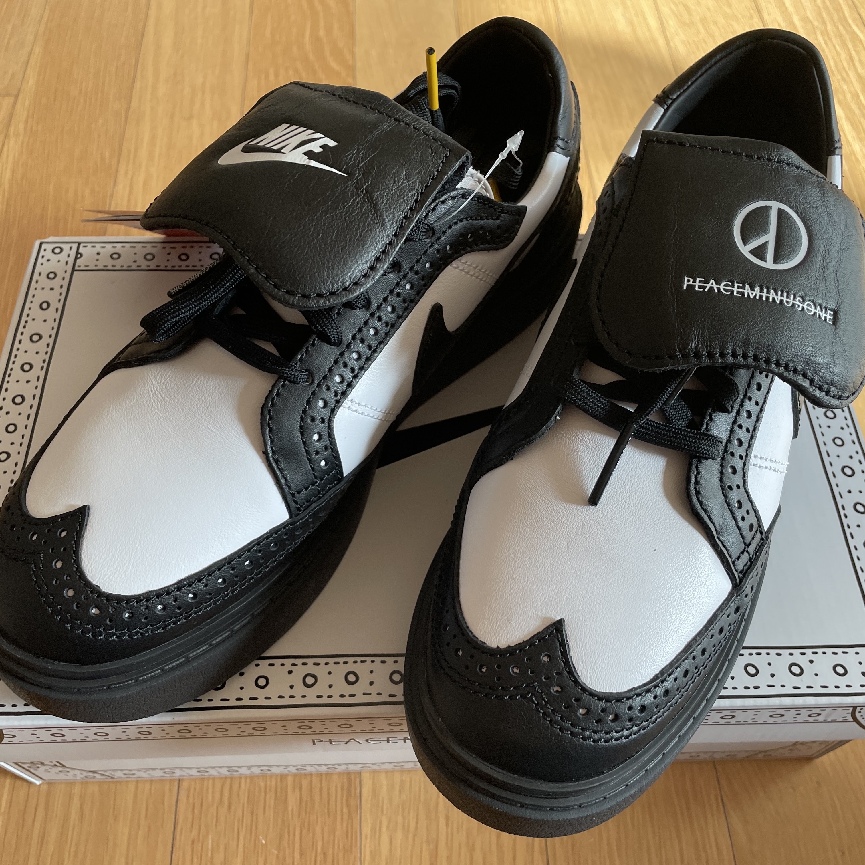 Nike x Peaceminusone Kwondo1 Black and White 착용 스타일 - 1