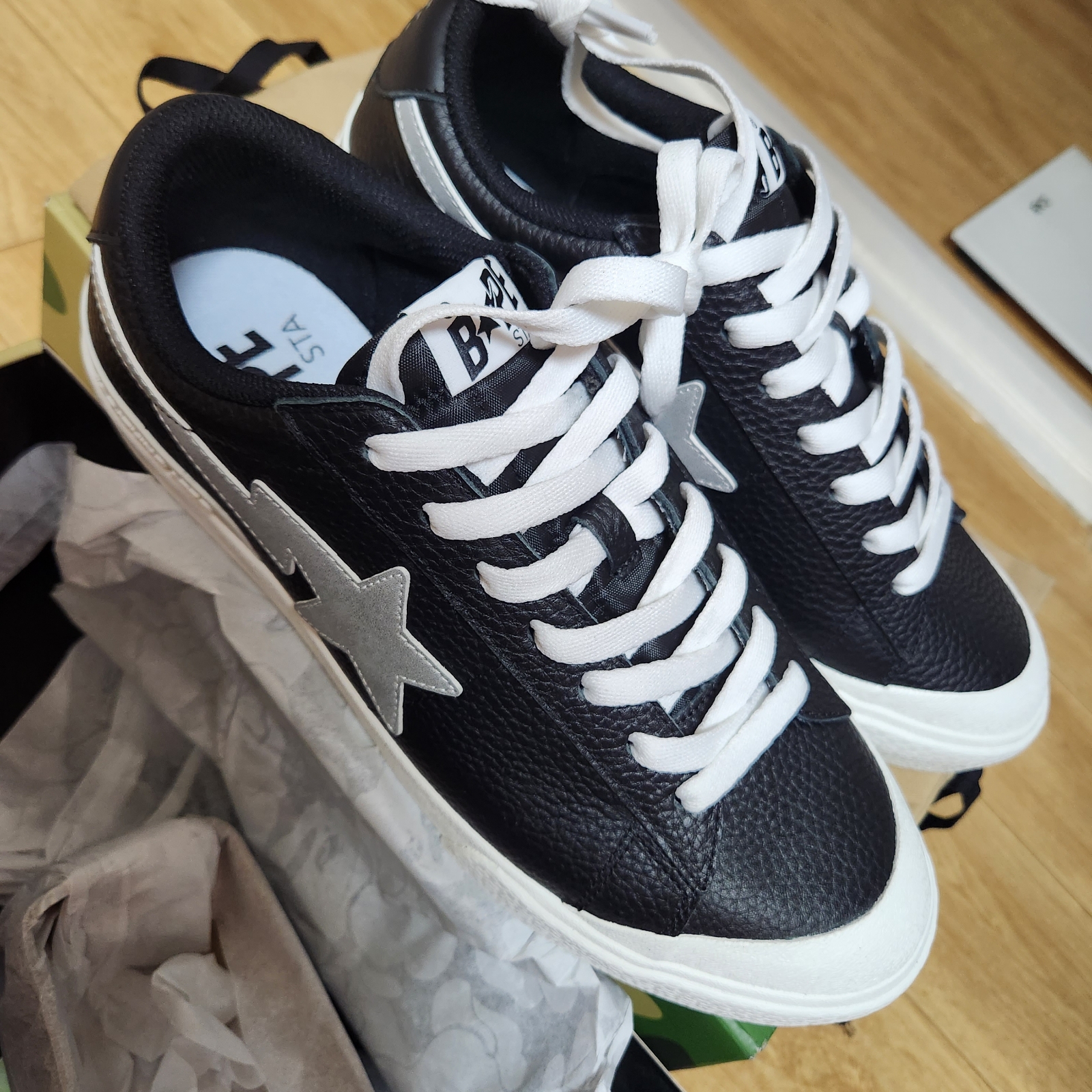 BAPE Mad Sta #1 Black 착용 스타일 - 1
