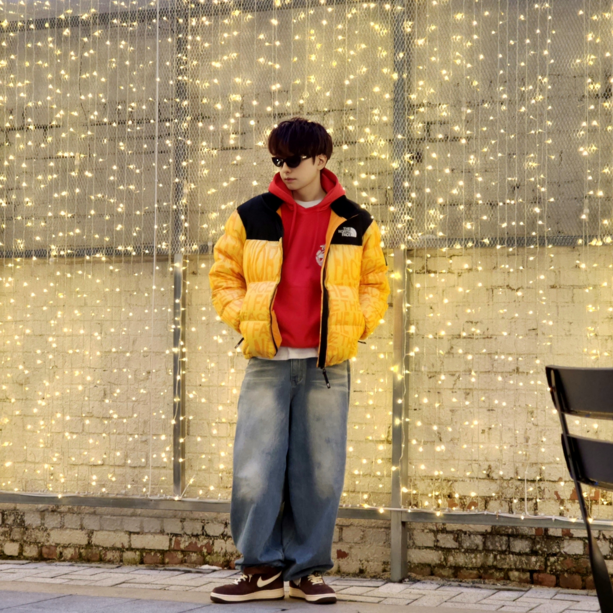 The North Face White Label Novelty Nuptse Down Jacket P Yellow, Stussy Beach Roots Hoodie Red 착용 스타일 - 6