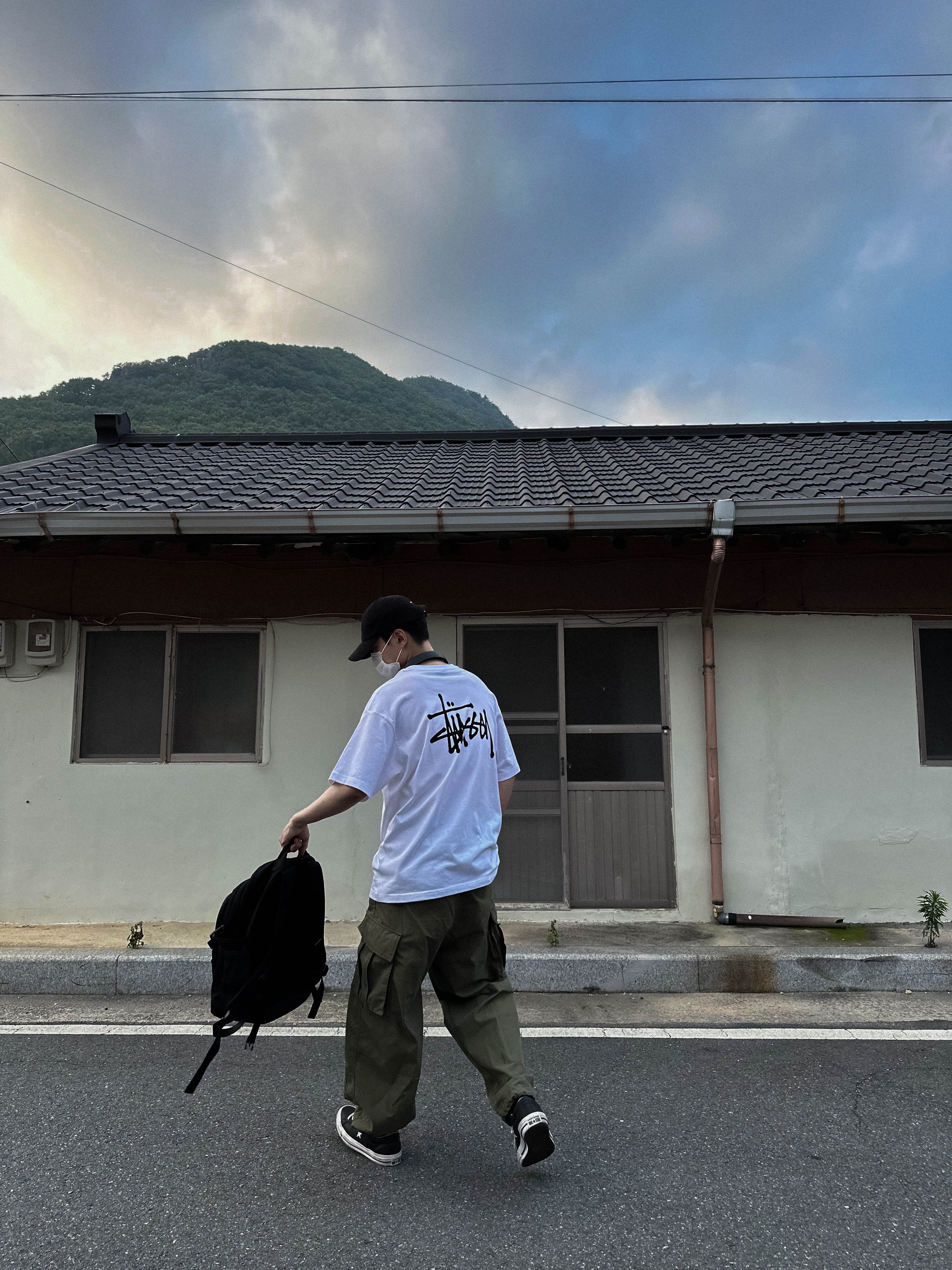 Stussy Basic Stussy T-Shirt White 2023 착용 스타일