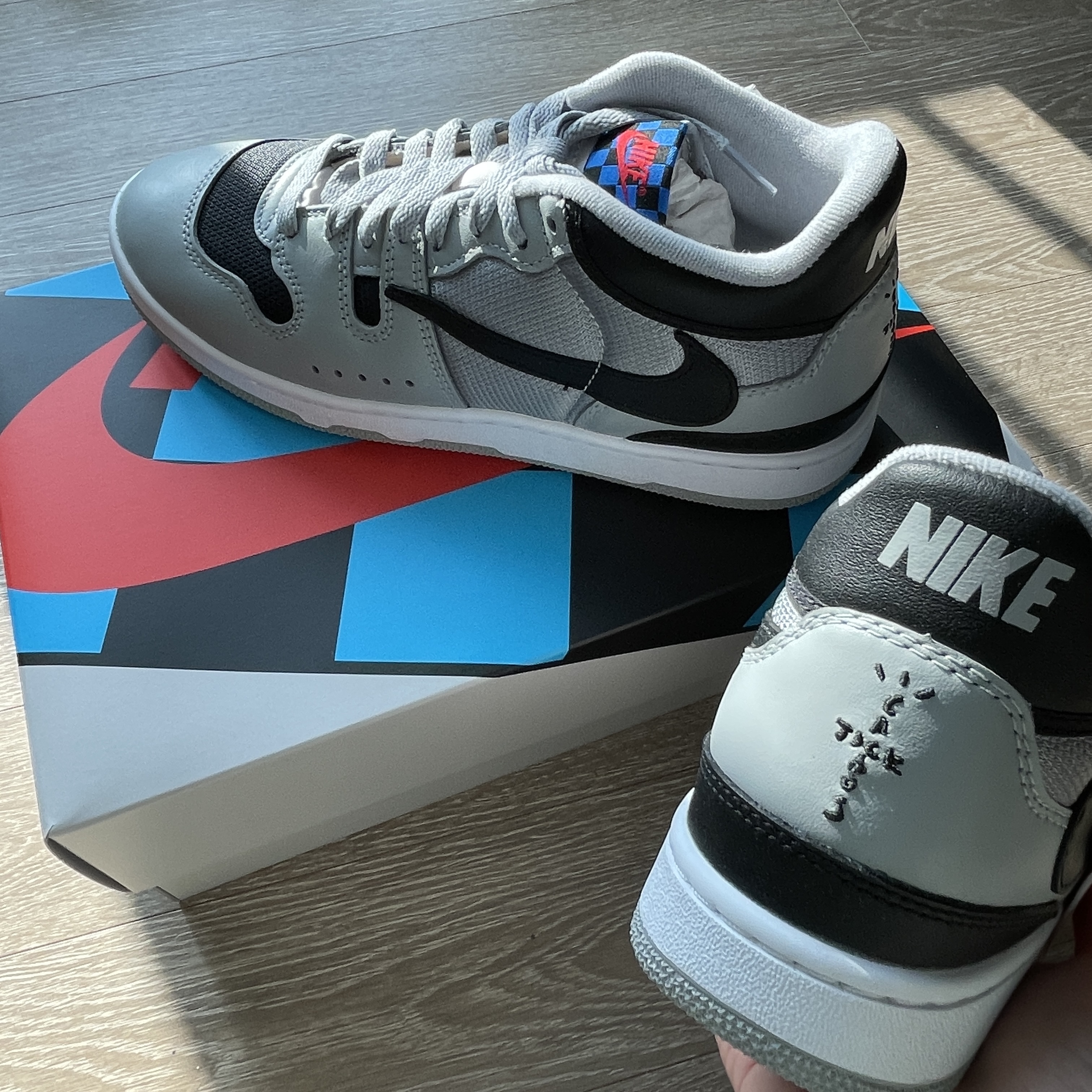 Nike x Travis Scott Mac Attack SP Light Smoke Grey 착용 스타일 - 2