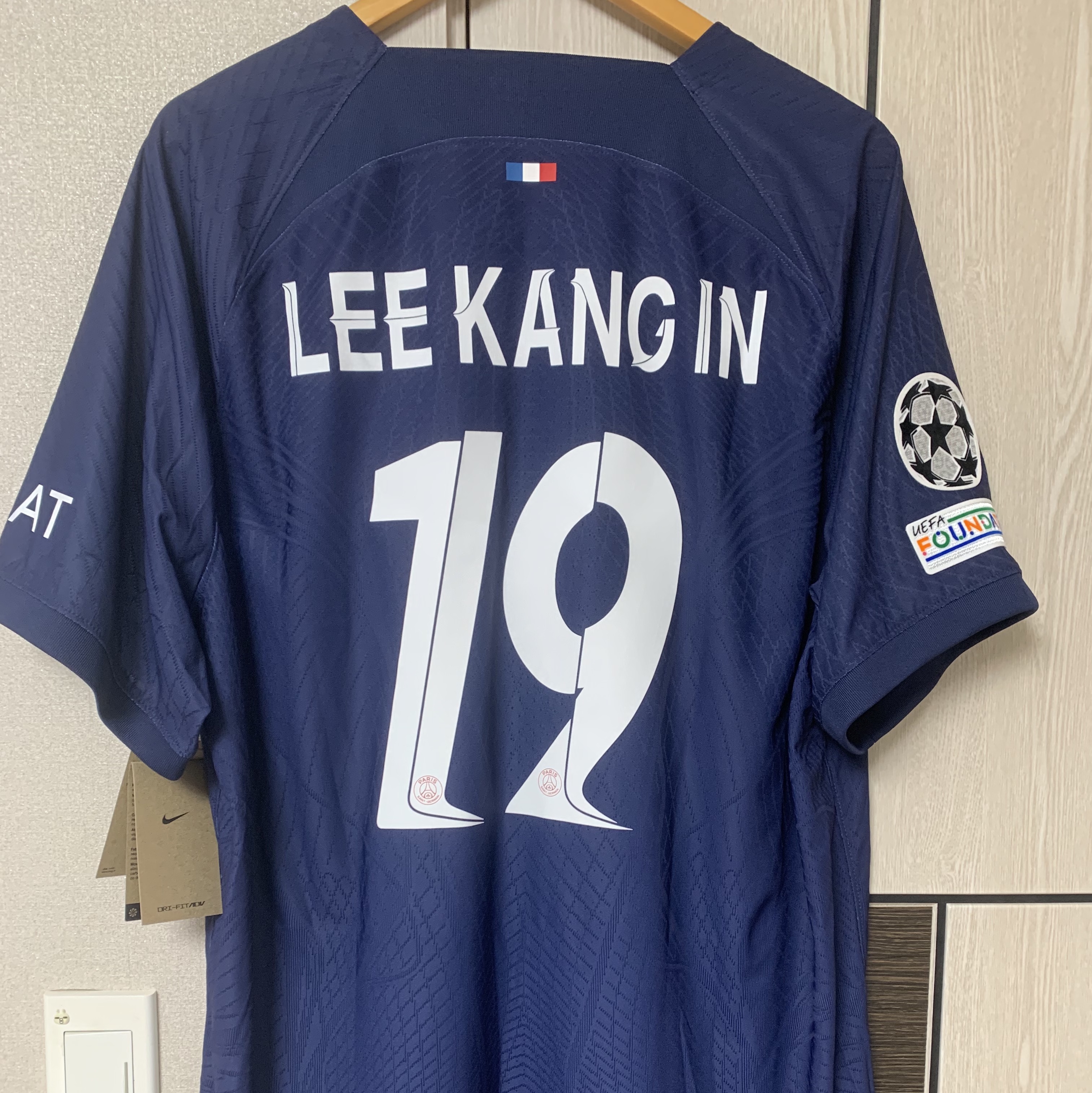 Nike Paris Saint-Germain 2023/24 Dri-Fit ADV Match Home SS Jersey Midnight Navy (Non Marking Ver.) 착용 스타일 - 1