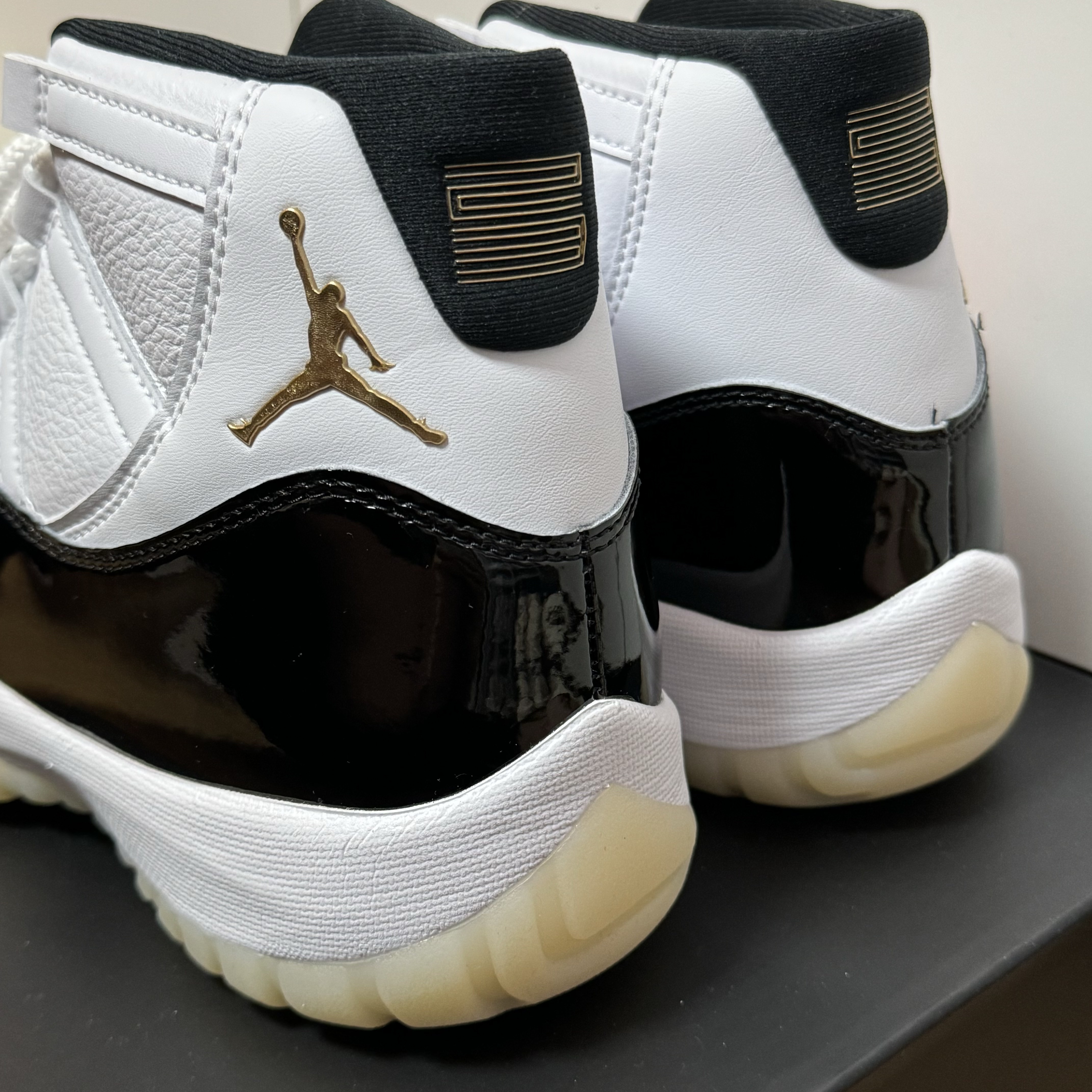 Jordan 11 Retro Gratitude 착용 스타일 - 2