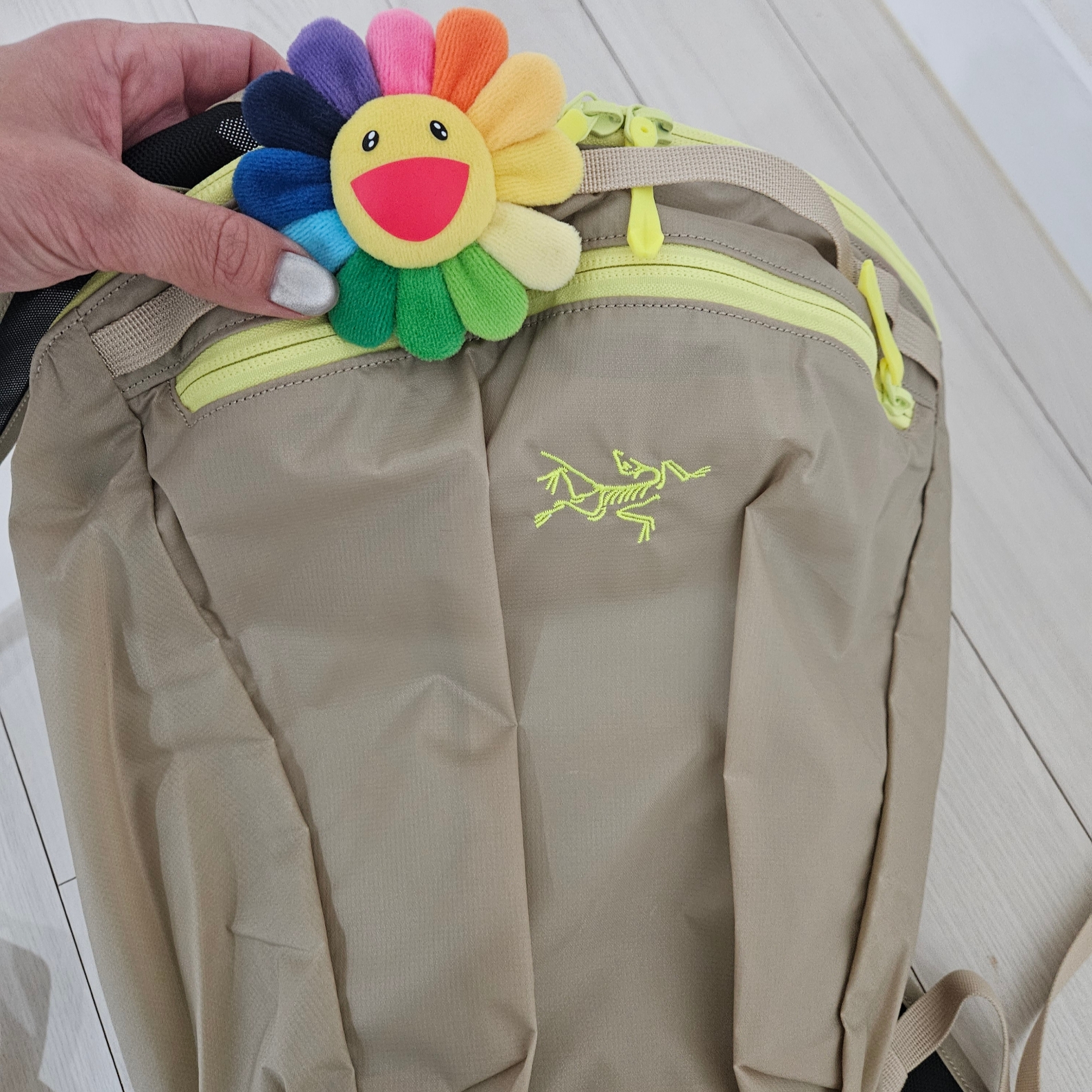 Arc'teryx Heliad 15 Backpack Wicker Sprint 착용 스타일 - 2