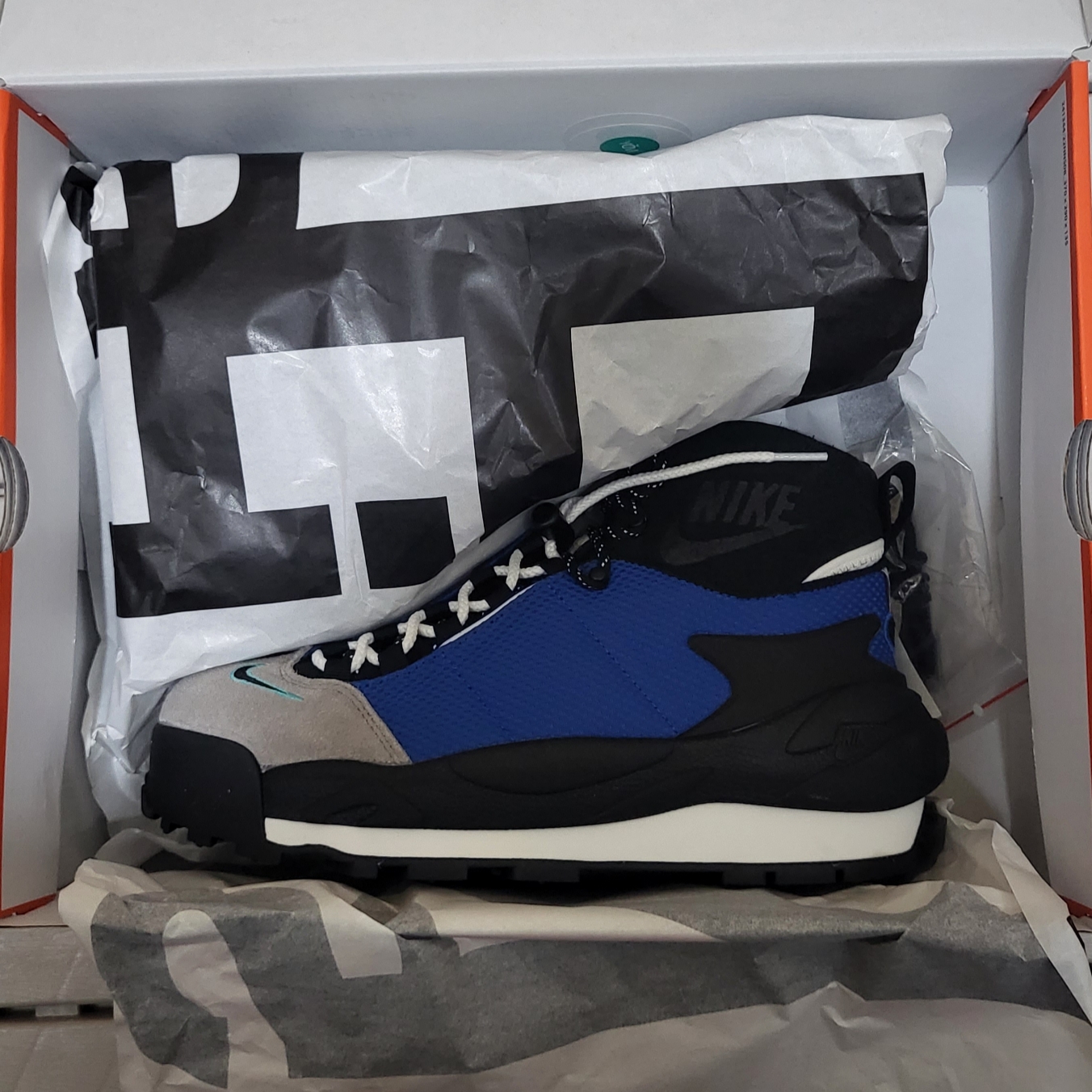 Nike x Sacai Magmascape SP Pecan, Nike x Sacai Magmascape SP Varsity Royal 착용 스타일 - 2