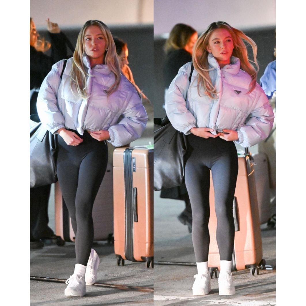 (W) Prada Re-Nylon Cropped Convertible Down Jacket Sky Blue 착용 스타일 - 3