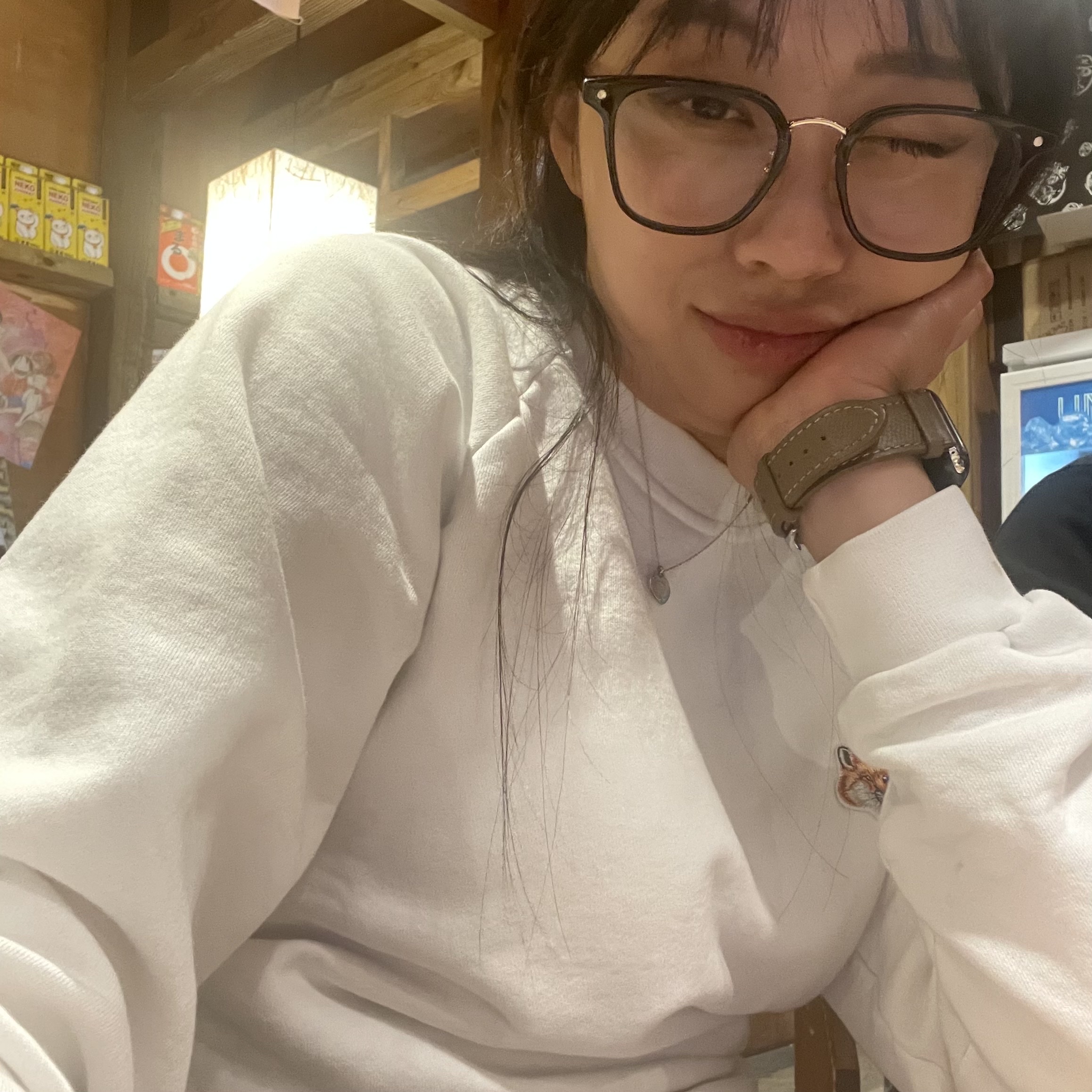 Maison Kitsune Fox Head Patch Classic Sweatshirt Ecru, Tiffany & Co. Return To Tiffany Blue Double Heart Tag Pendant Mini Silver 착용 스타일 - 2
