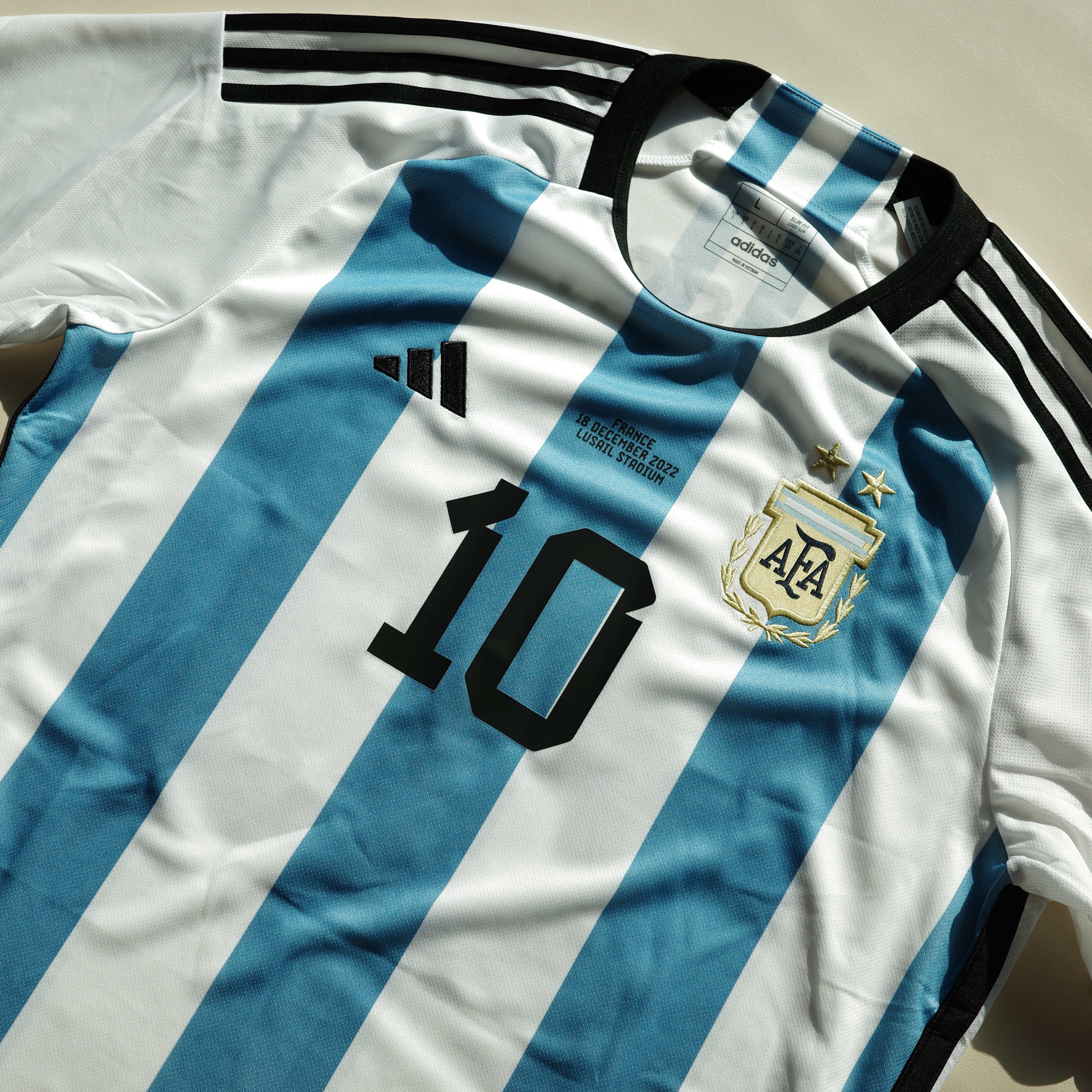 Adidas Argentina Home Jersey 2022 White Light Blue - US Sizing (Non Marking Ver.) 착용 스타일 - 1